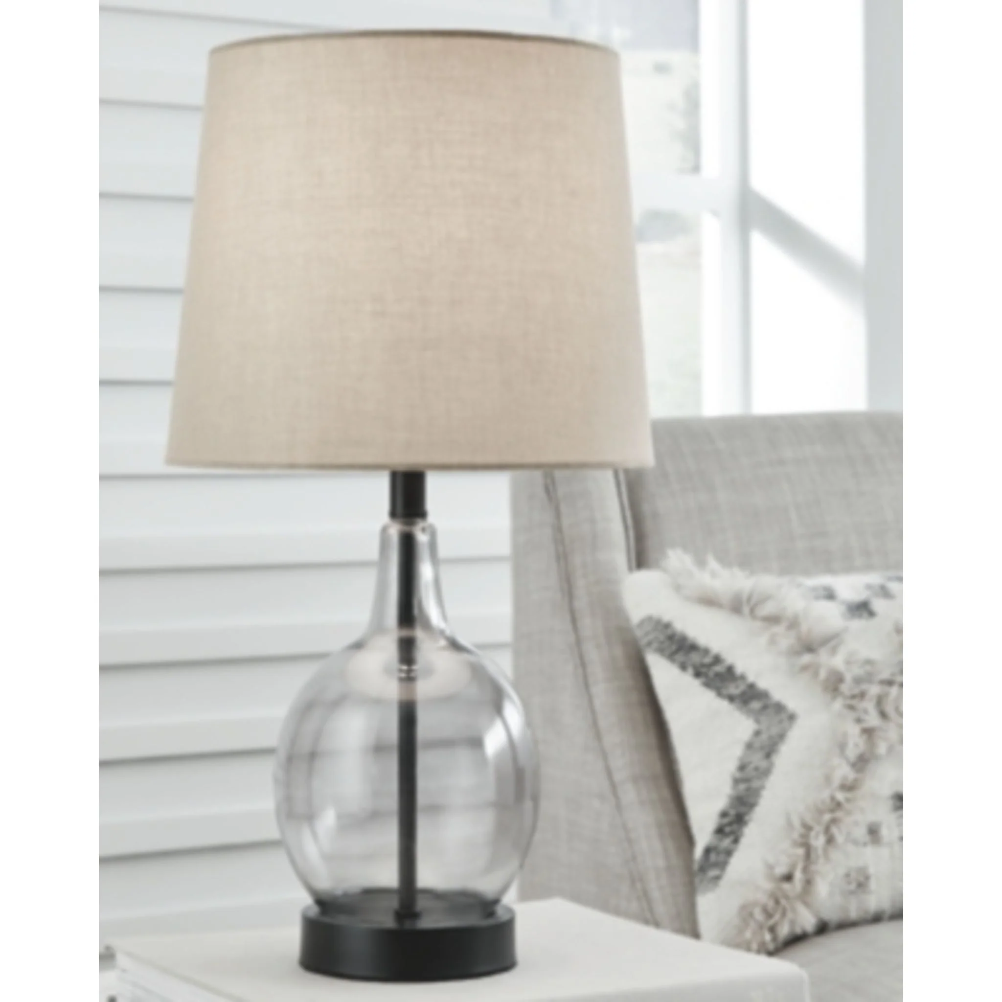 Arlomore Table Lamp (Single) - Image 2