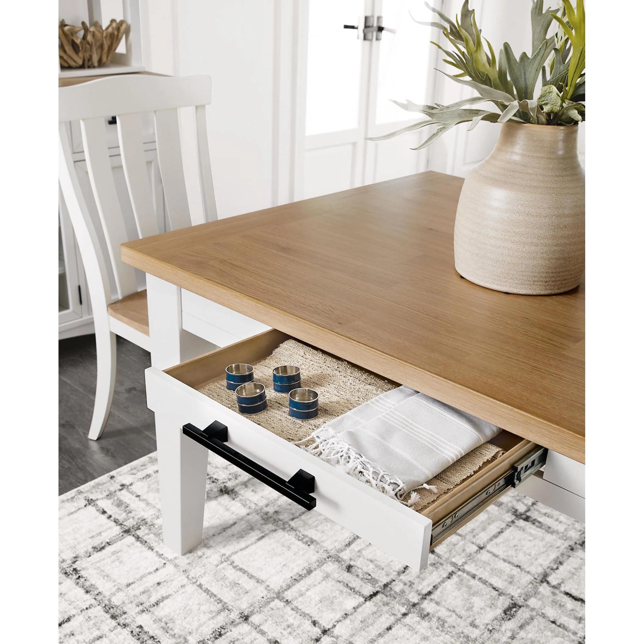 Ashbryn Dining Set - Image 16