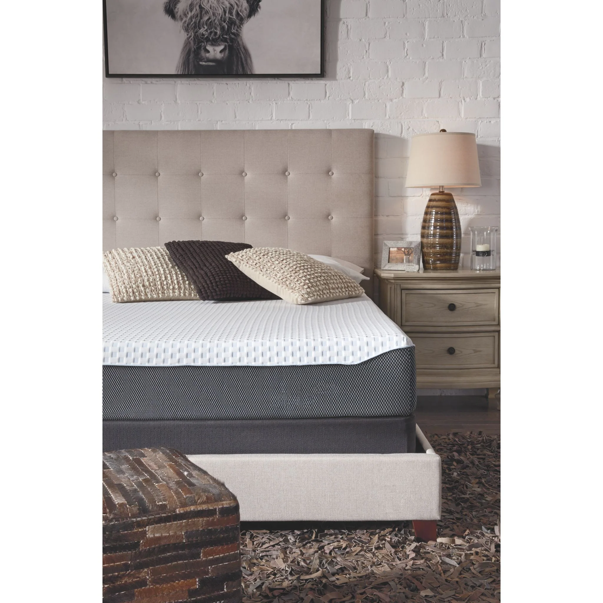 Ashley Sleep Gruve 10 Inch Memory Foam - Image 4