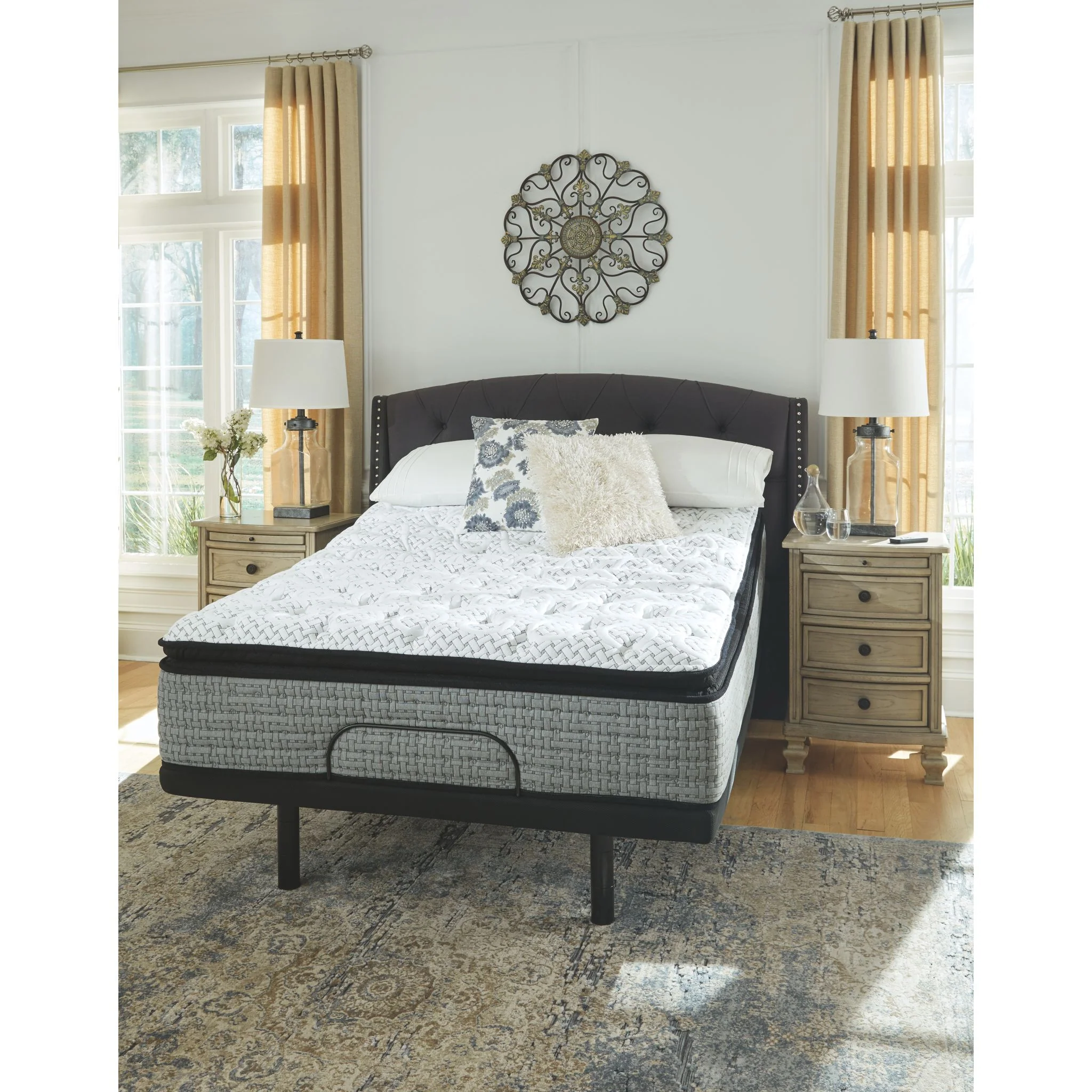 Ashley Sleep Santa Fe Pillowtop Innerspring 16 inch Mattress In A Box - Image 7