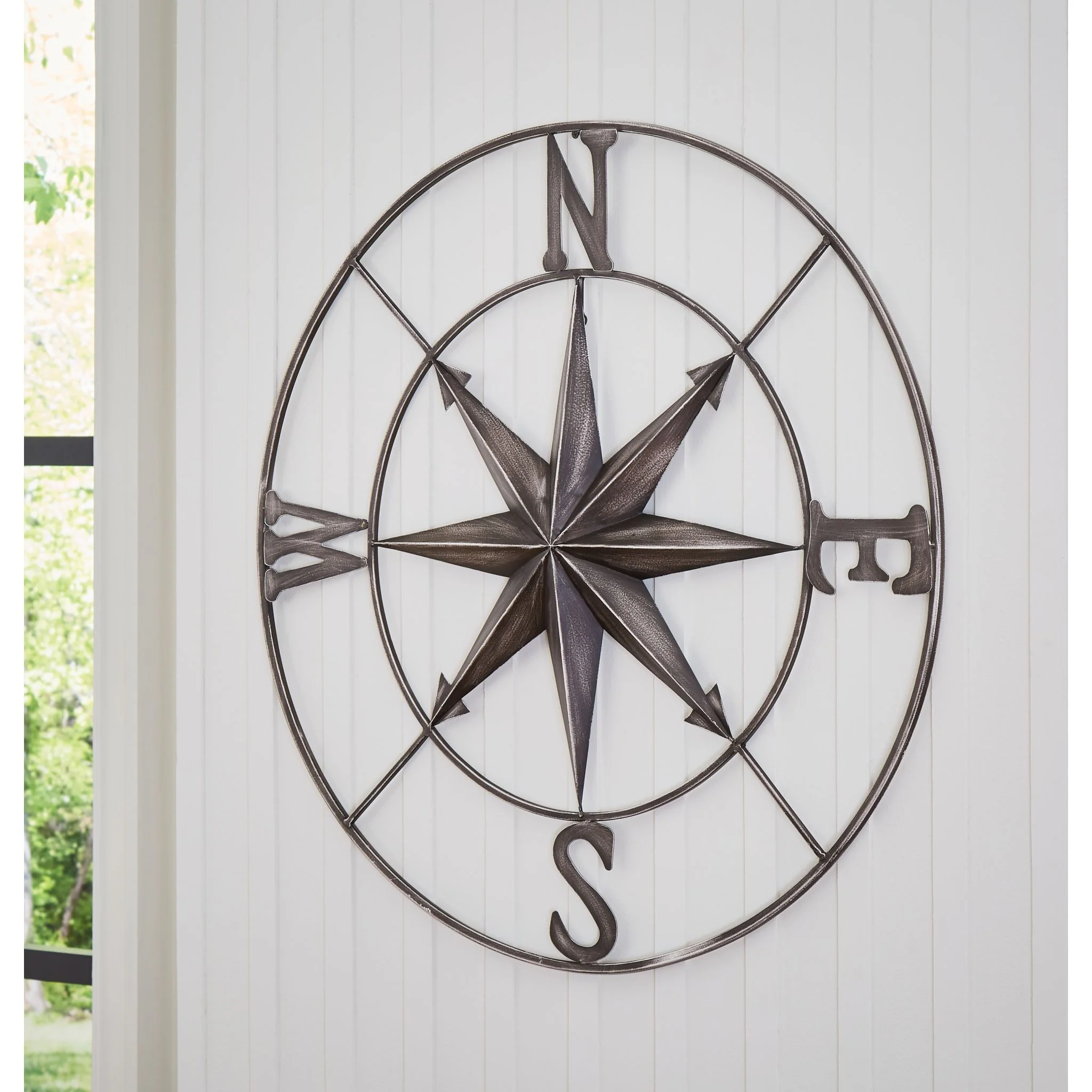 Averlain Wall Decor - Image 2