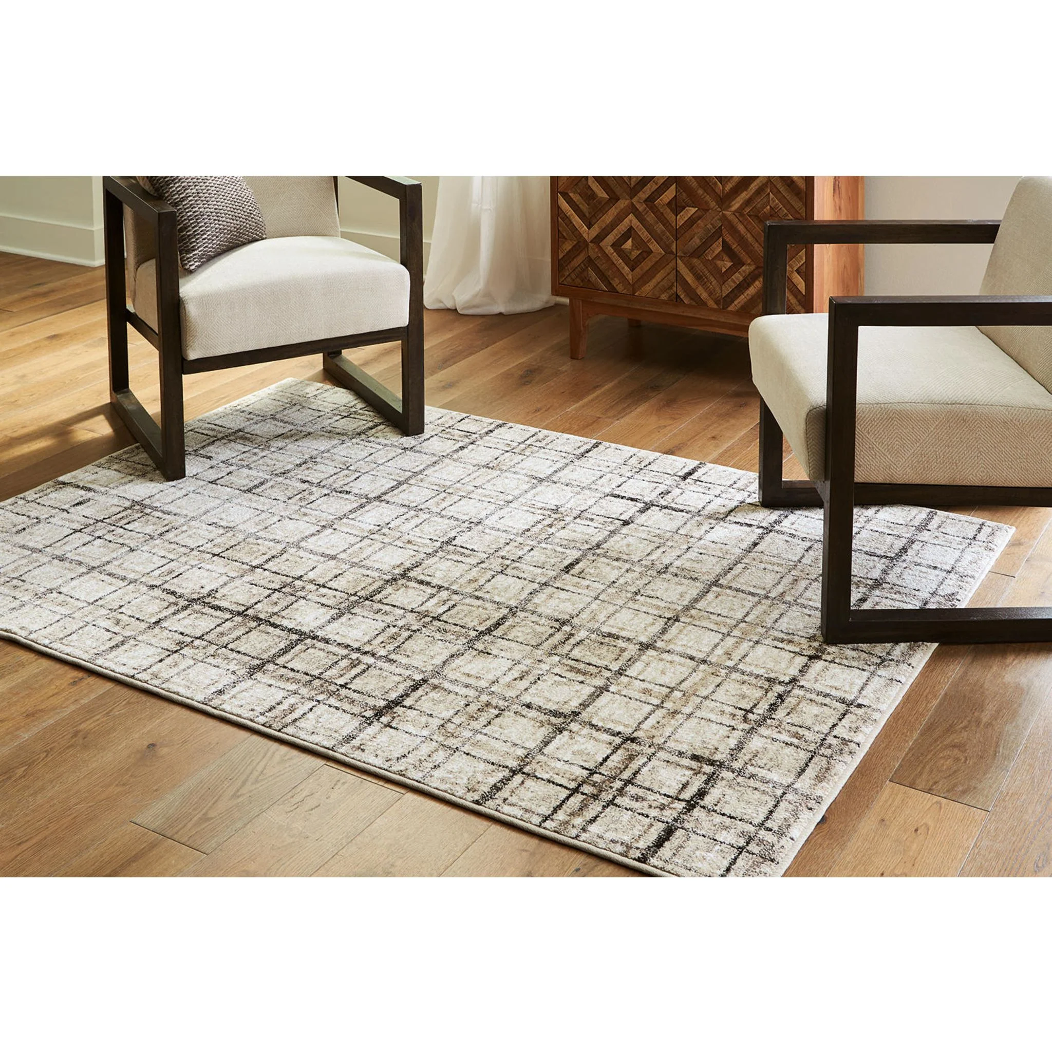 Azmerilla Area Rug - Image 4