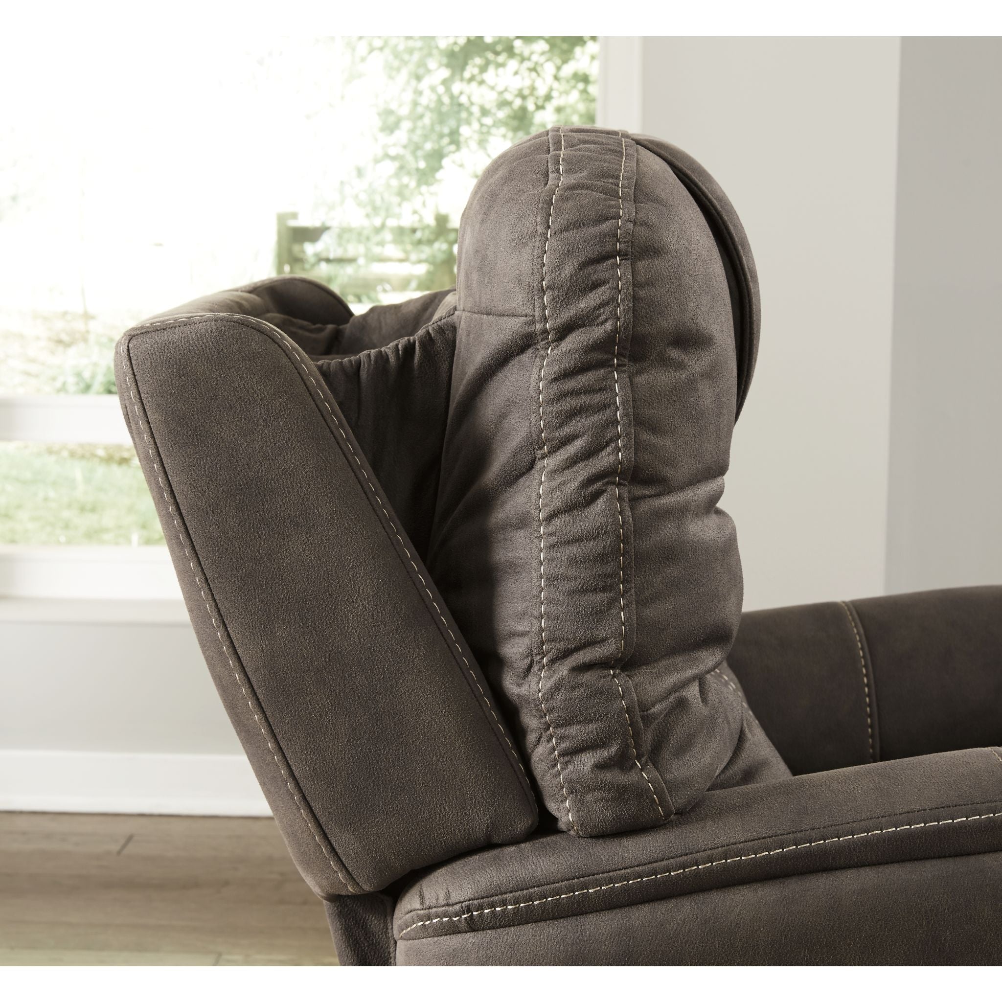 Ballister Power Lift Recliner - Image 7