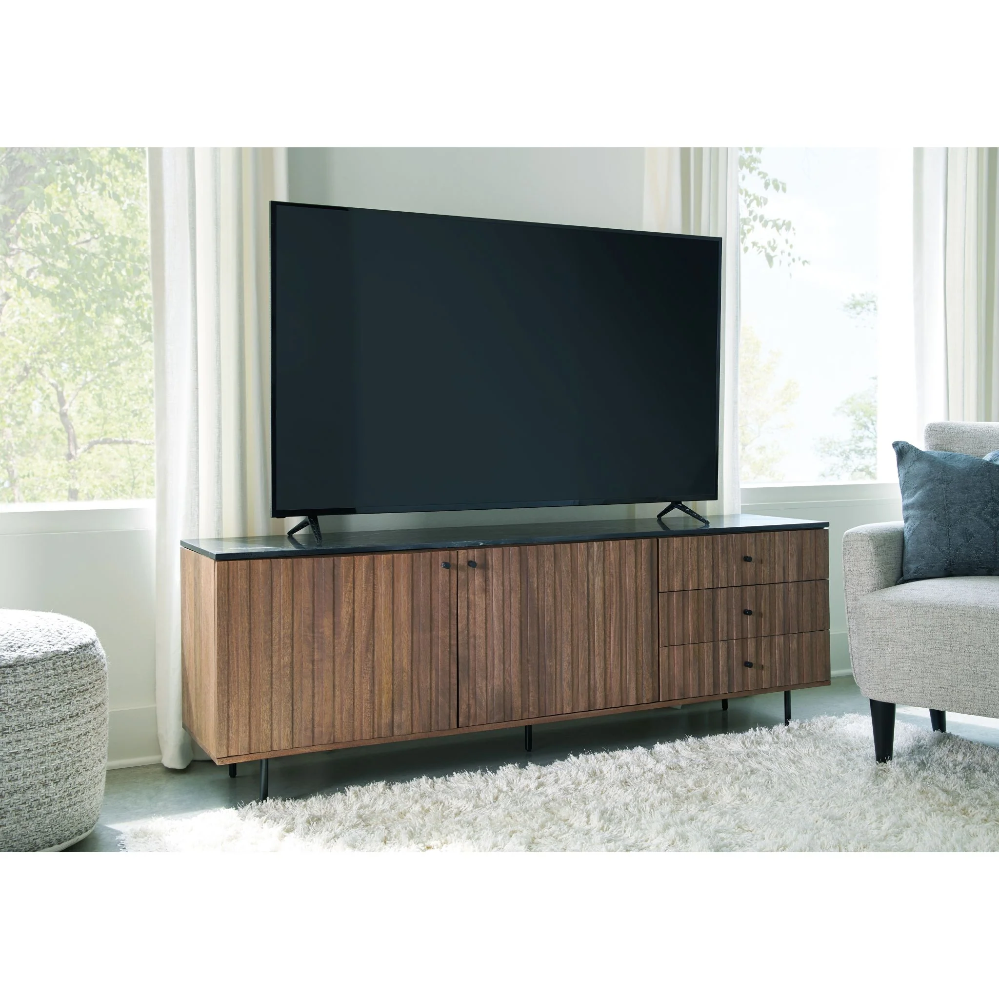 Barnford Accent Cabinet - Image 7