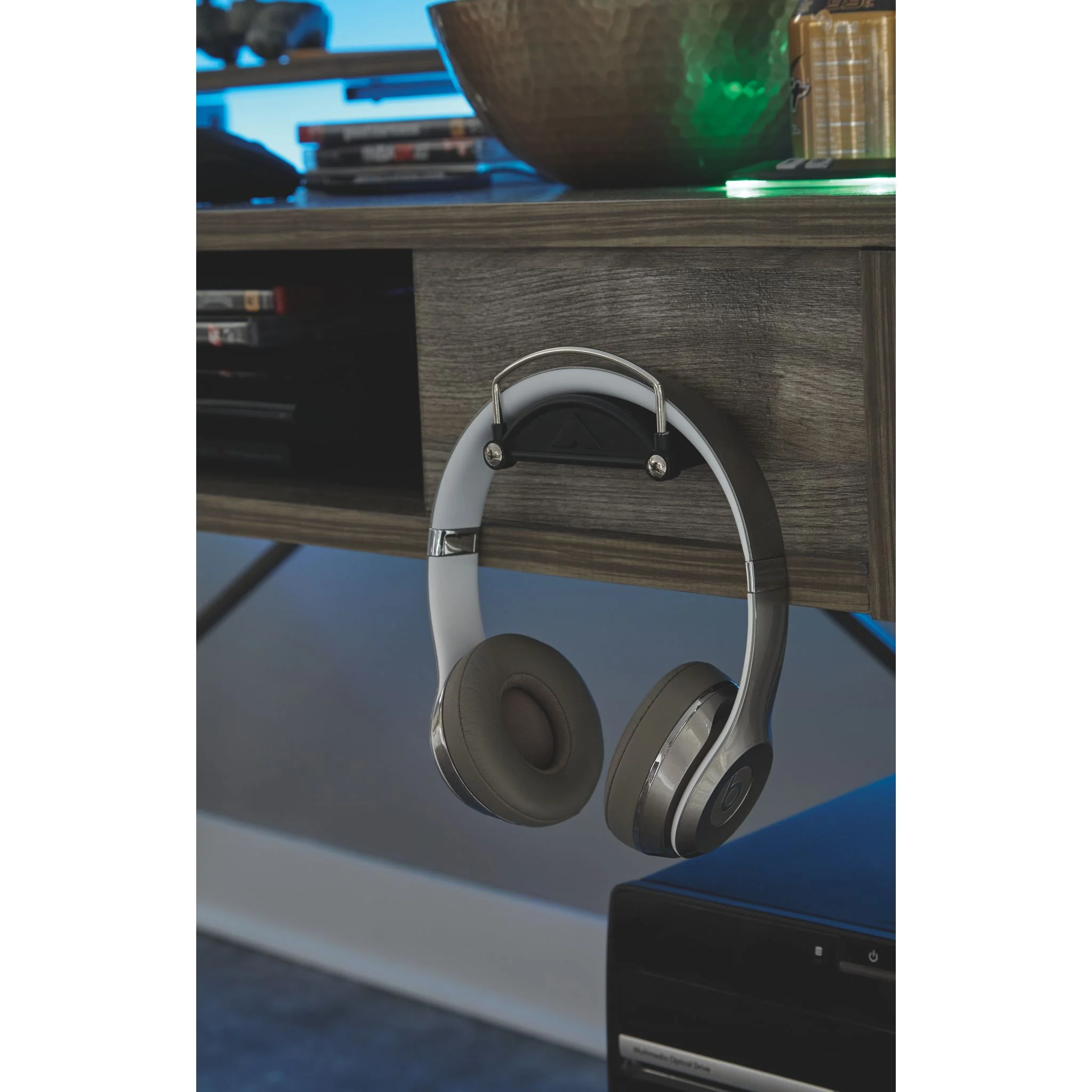 Barolli Gaming Desk - Image 7