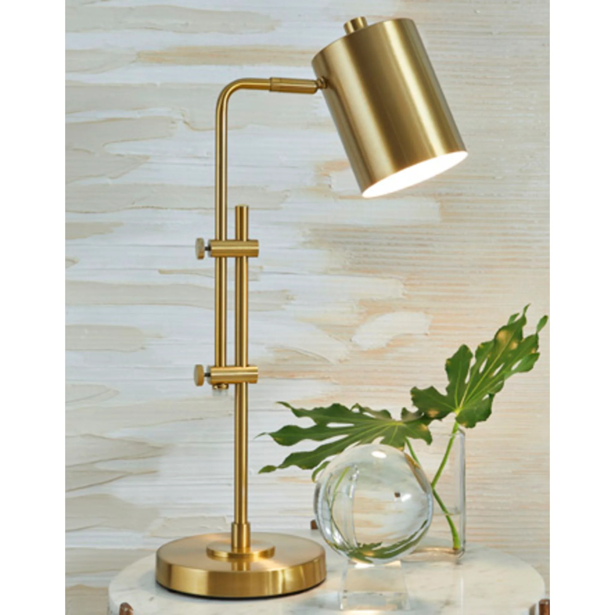 Baronvale Metal Desk Lamp (1/CN) - Image 4