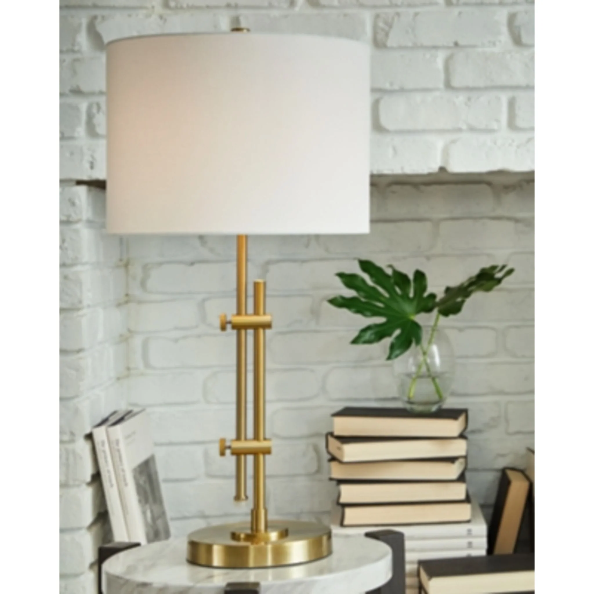 Baronvale Metal Table Lamp (1/CN) - Image 2
