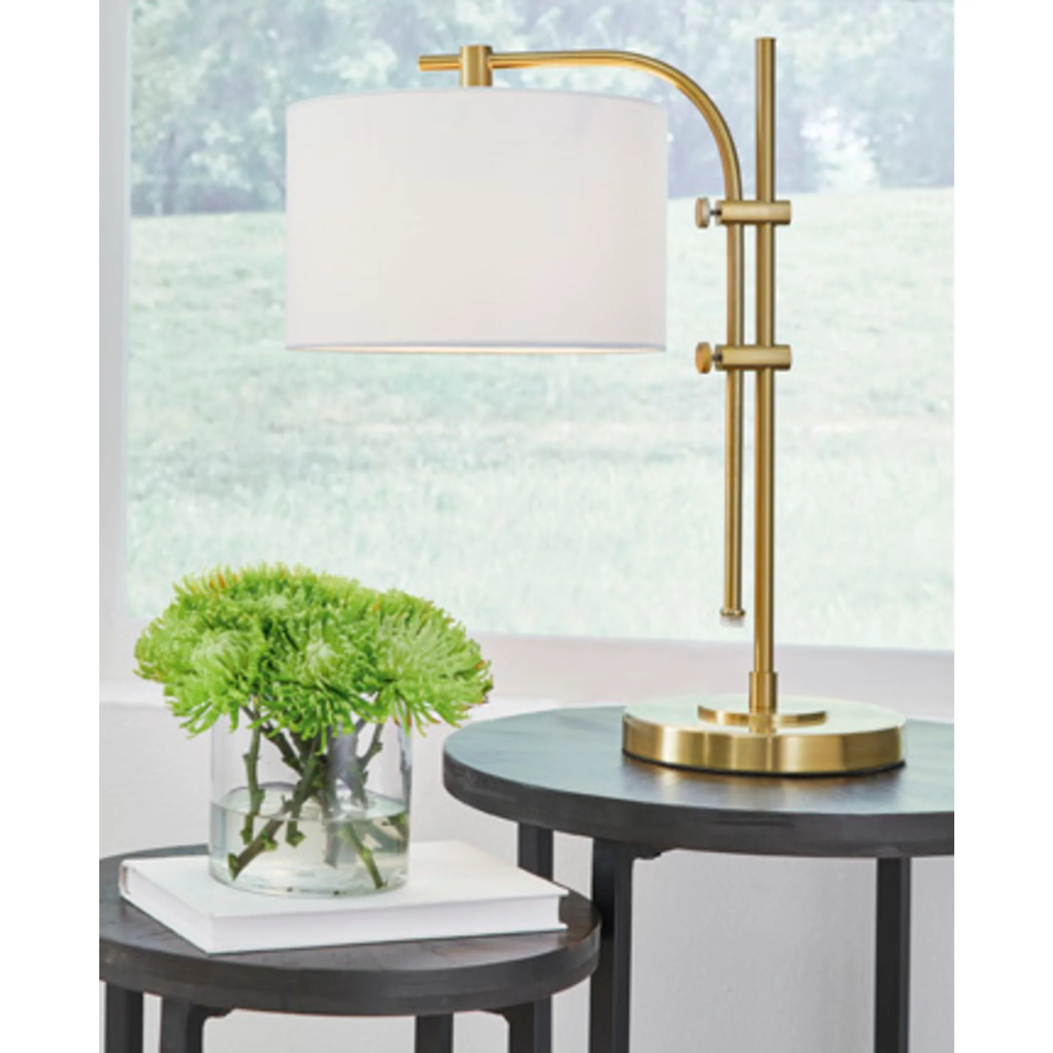 Baronvale Table Lamp (Single) - Image 7