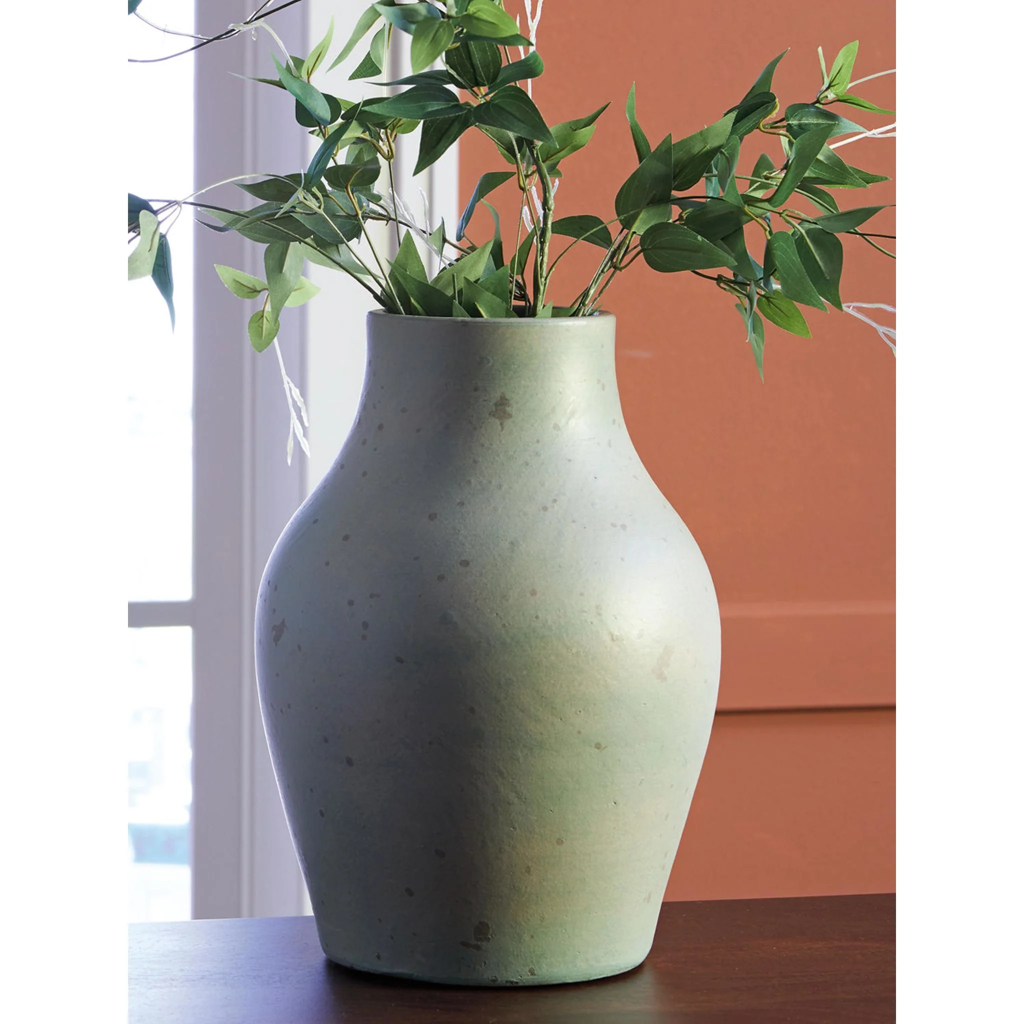 Baychester Vase - Image 2