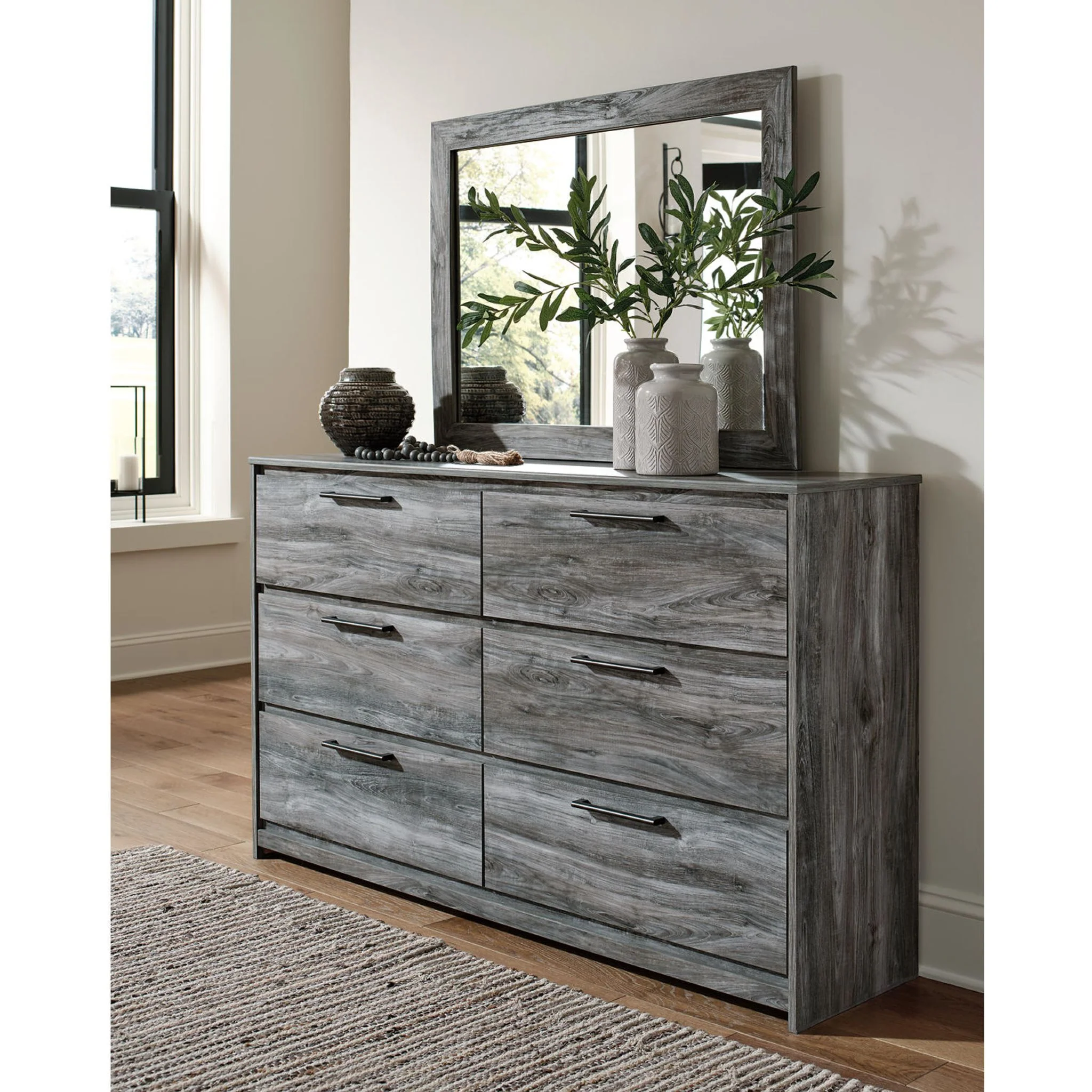 Baystorm 5 Piece Panel Bedroom - Image 3