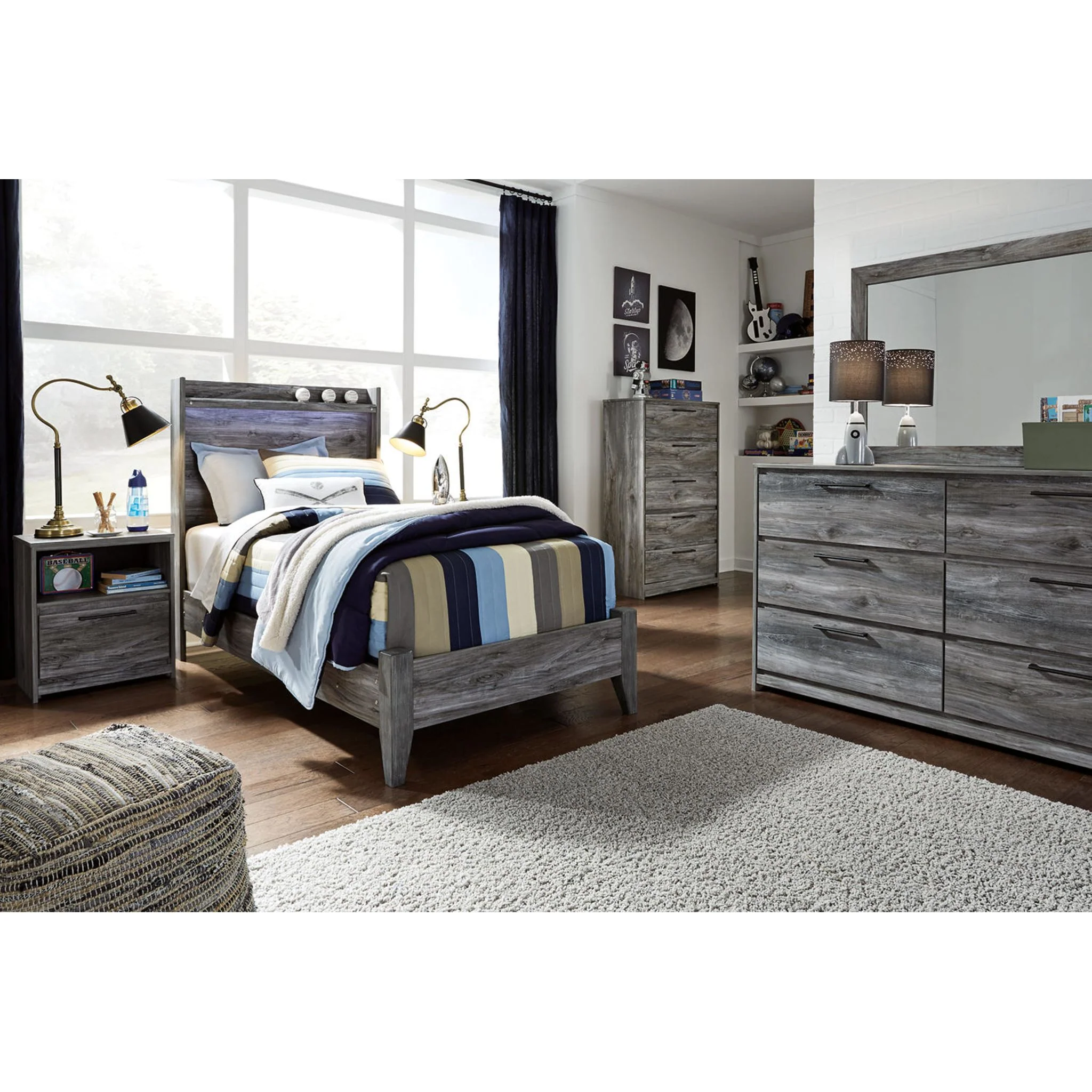 Baystorm Panel Bed - Image 11