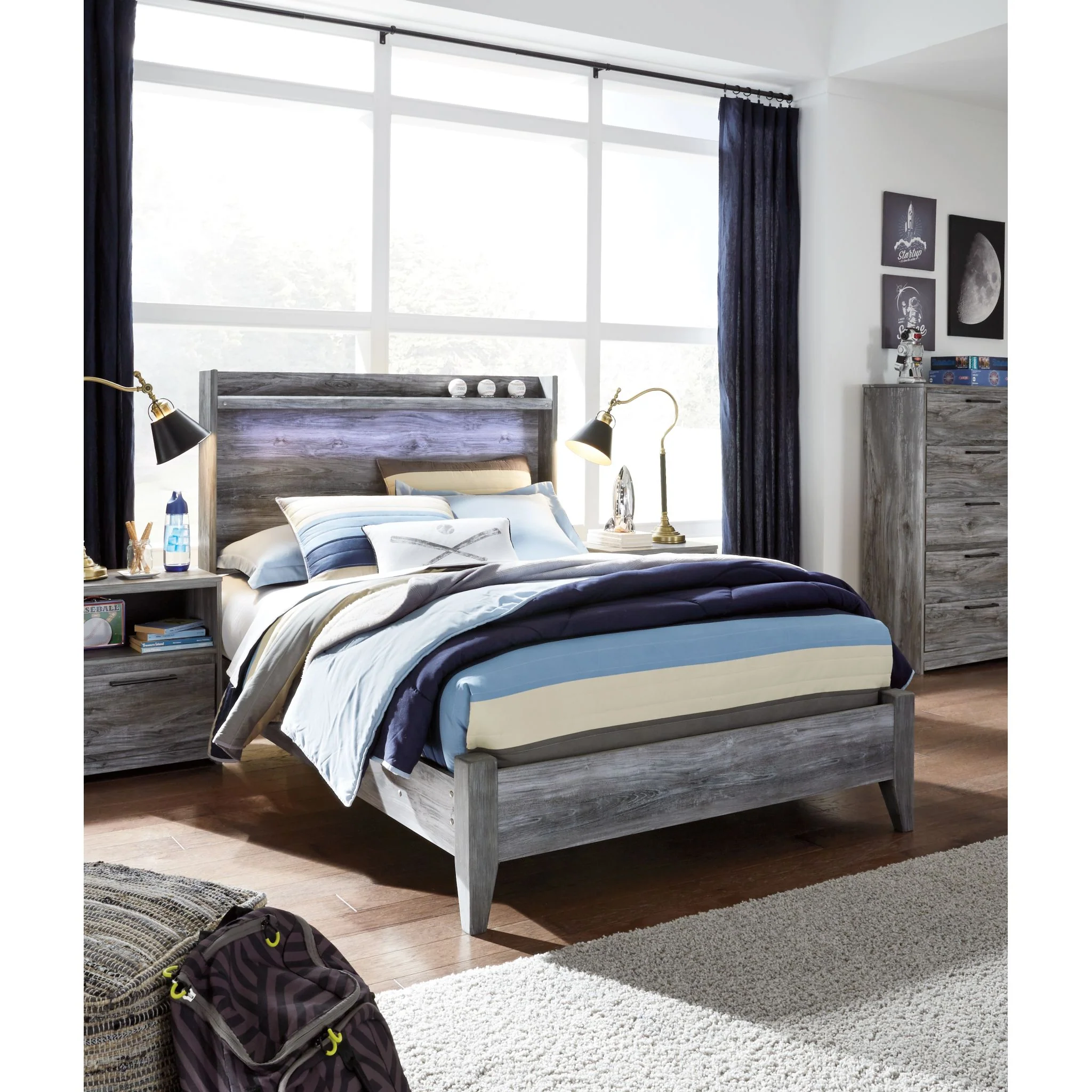 Baystorm Panel Bed - Image 18