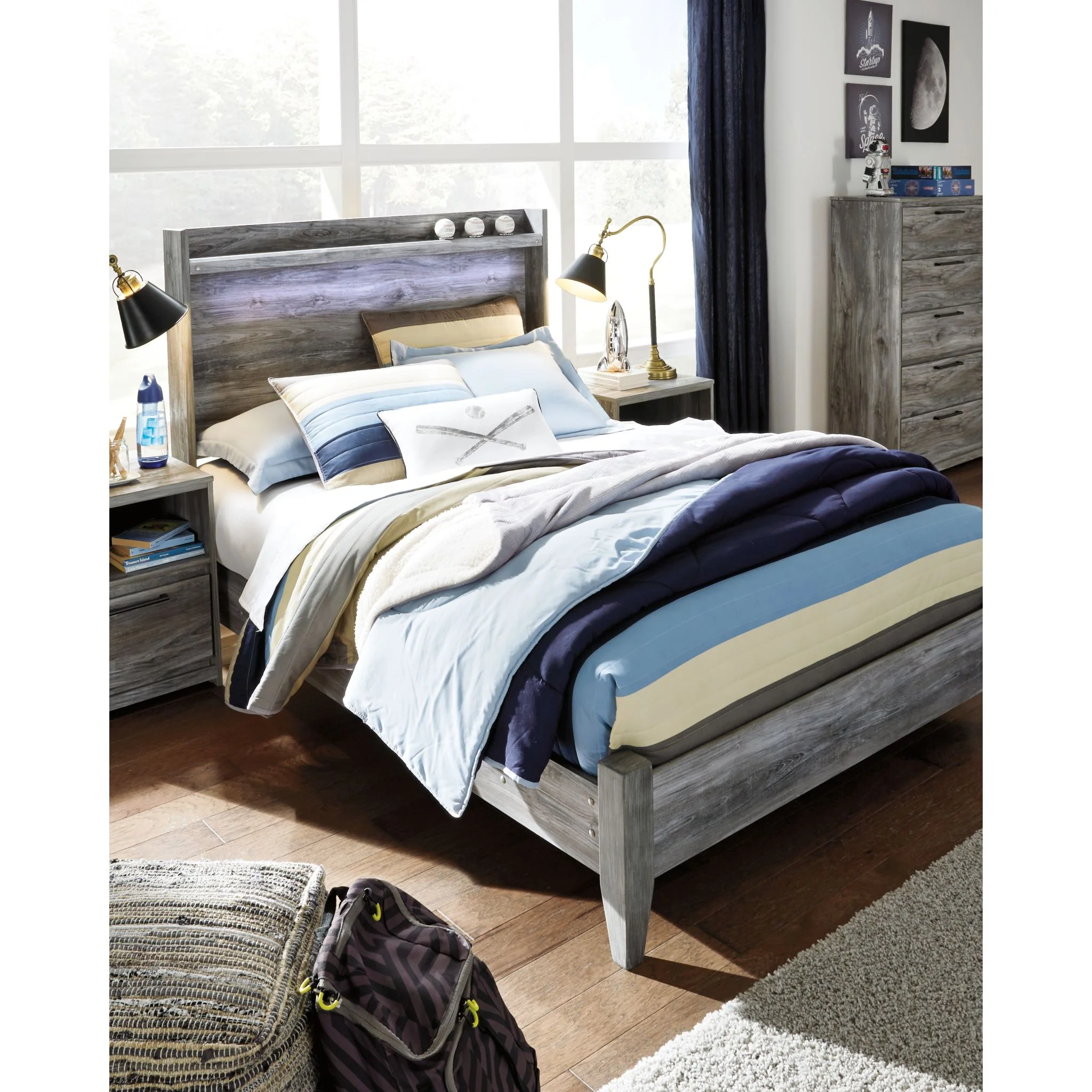 Baystorm Panel Bed - Image 23