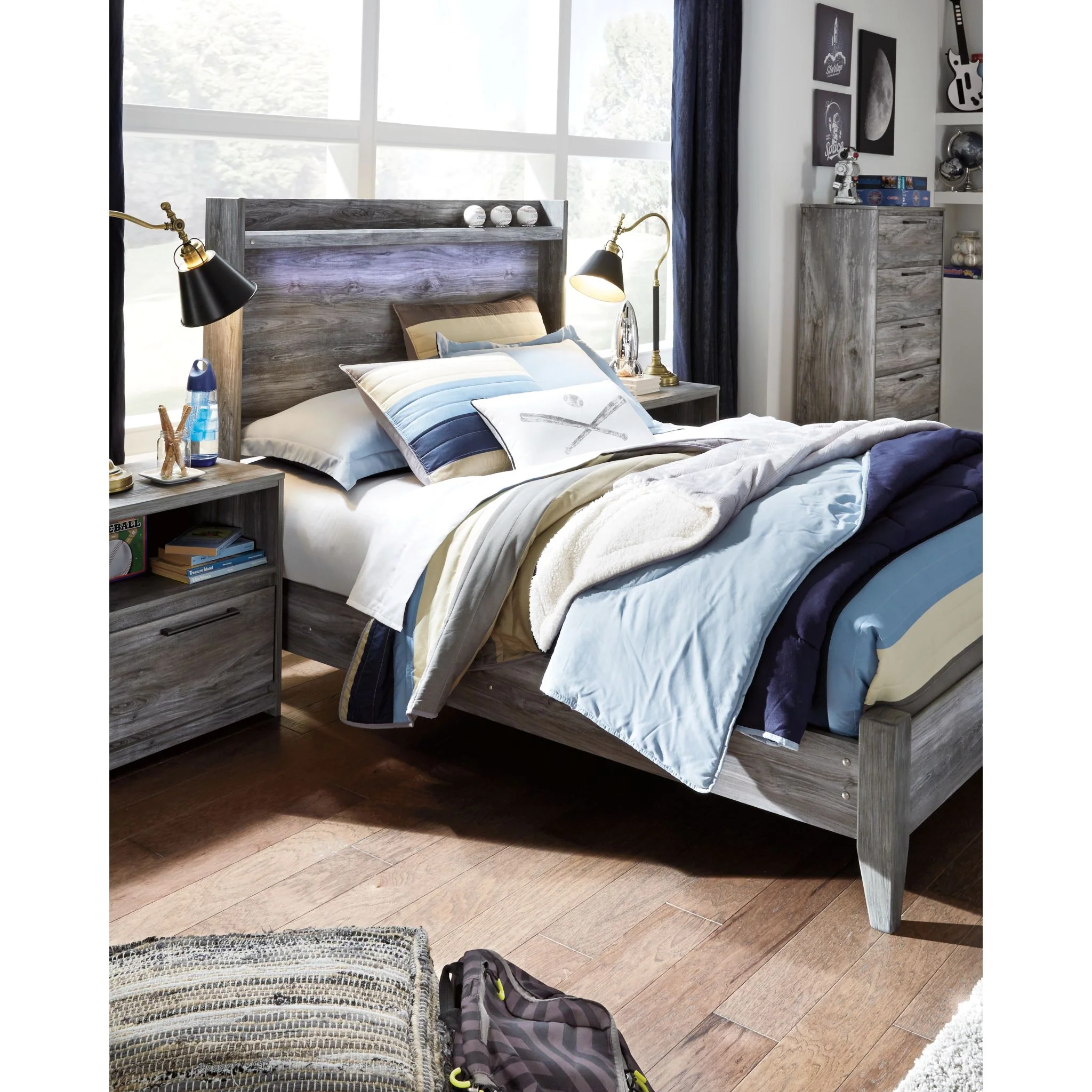 Baystorm Panel Bed - Image 24