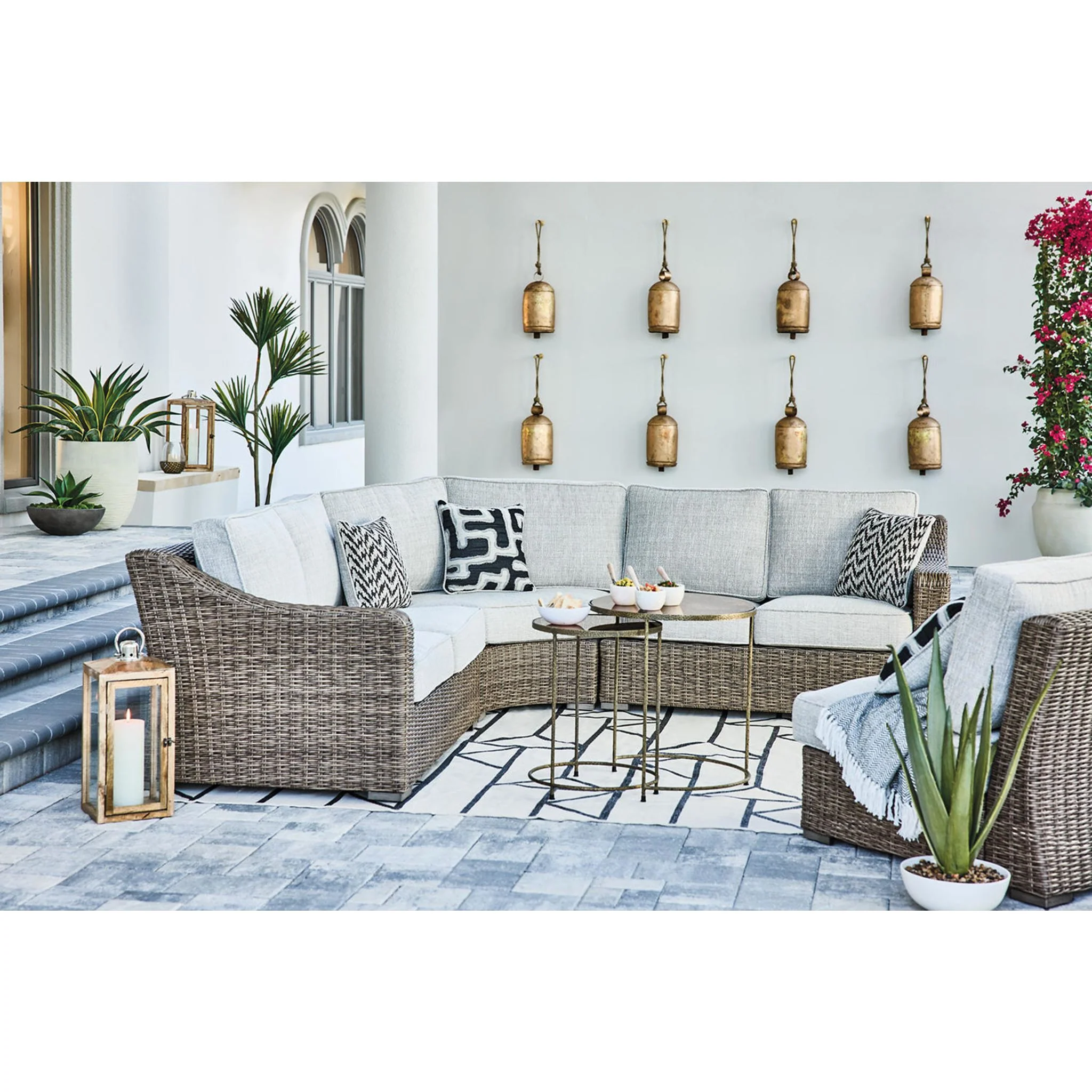 Beachcroft 3 Piece Outdoor Modular Sectional - Image 10