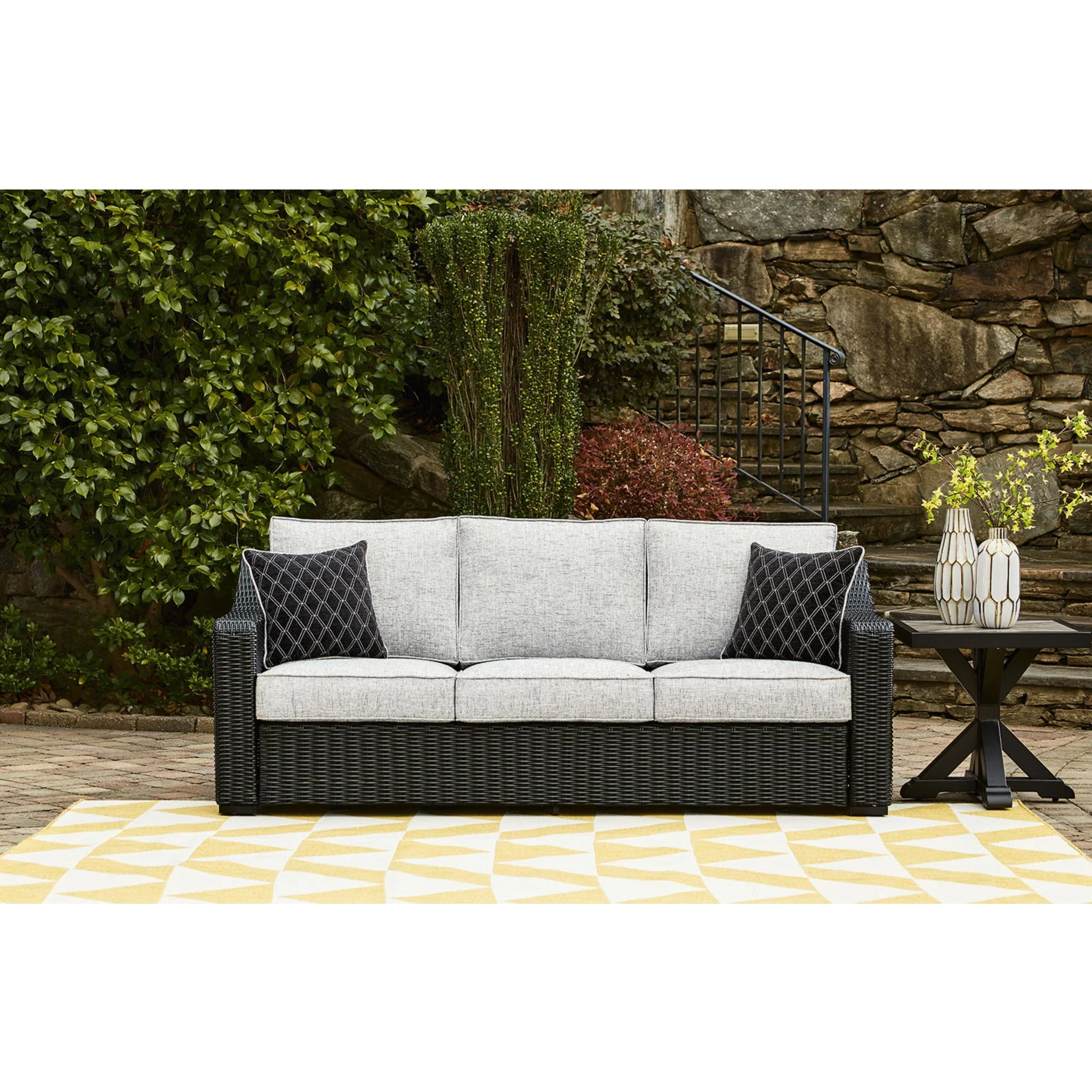 Beachcroft 3 Piece Outdoor Seating - Image 27