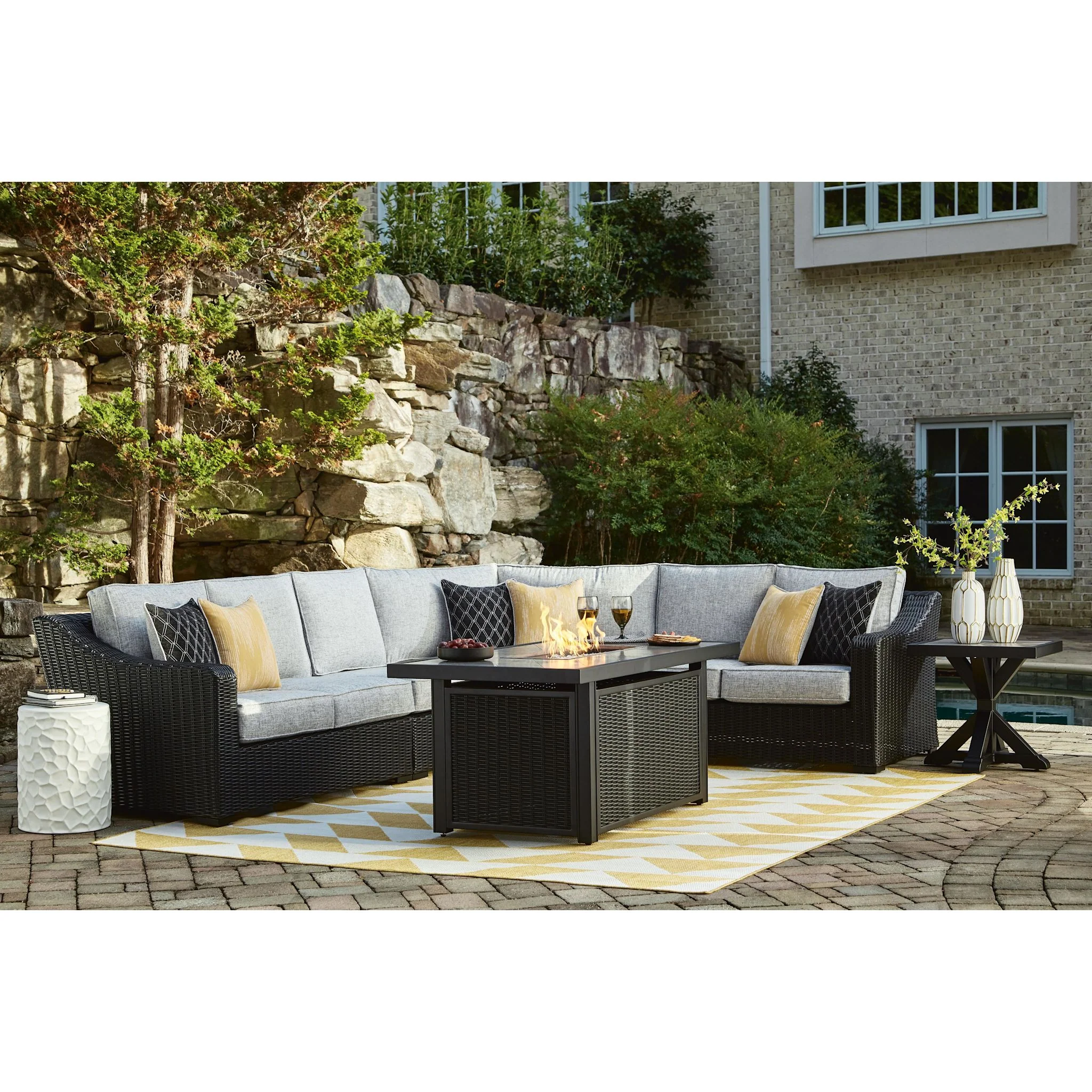Beachcroft 4 Piece Outdoor Modular Sectional - Image 23