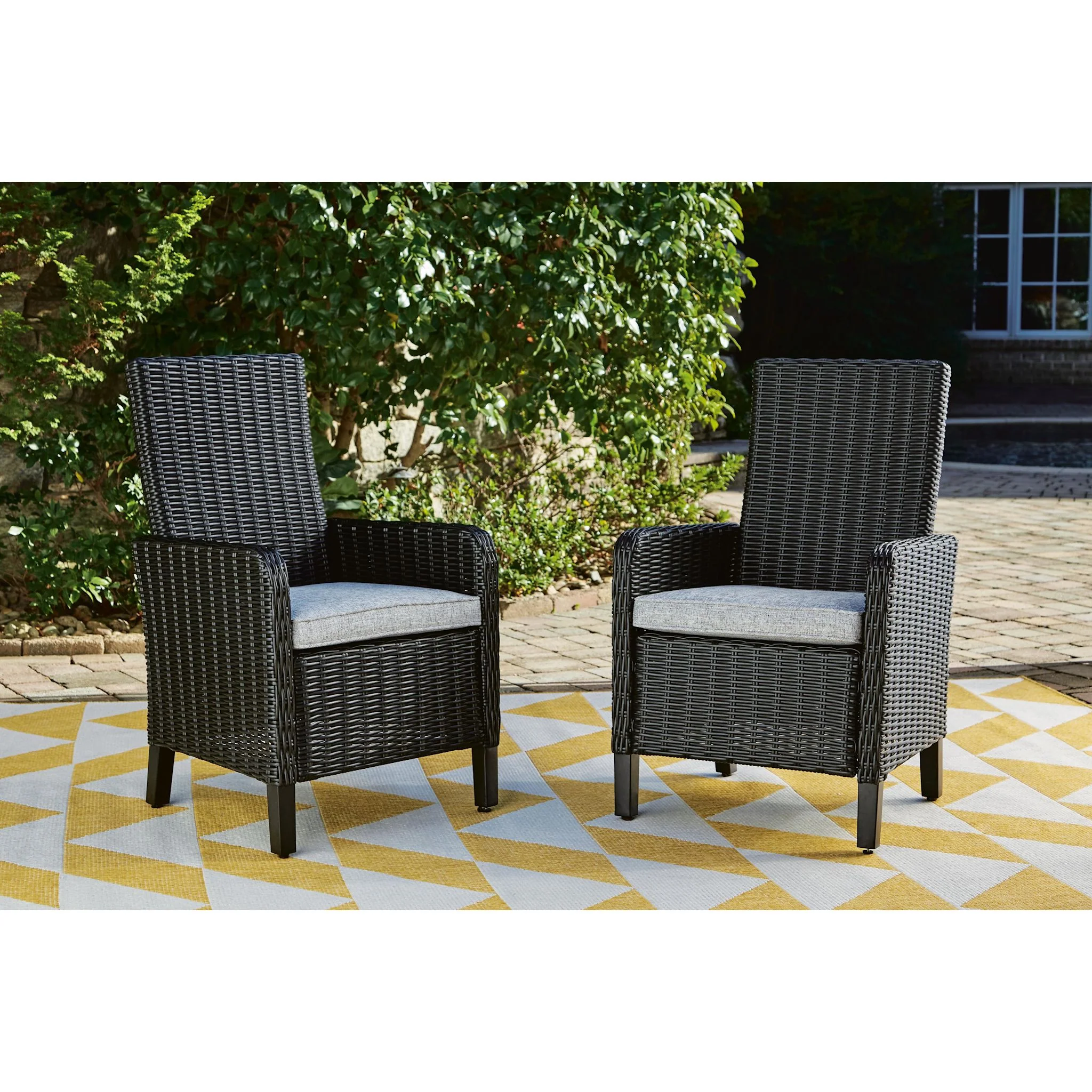 Beachcroft Outdoor Dining Set - Image 22