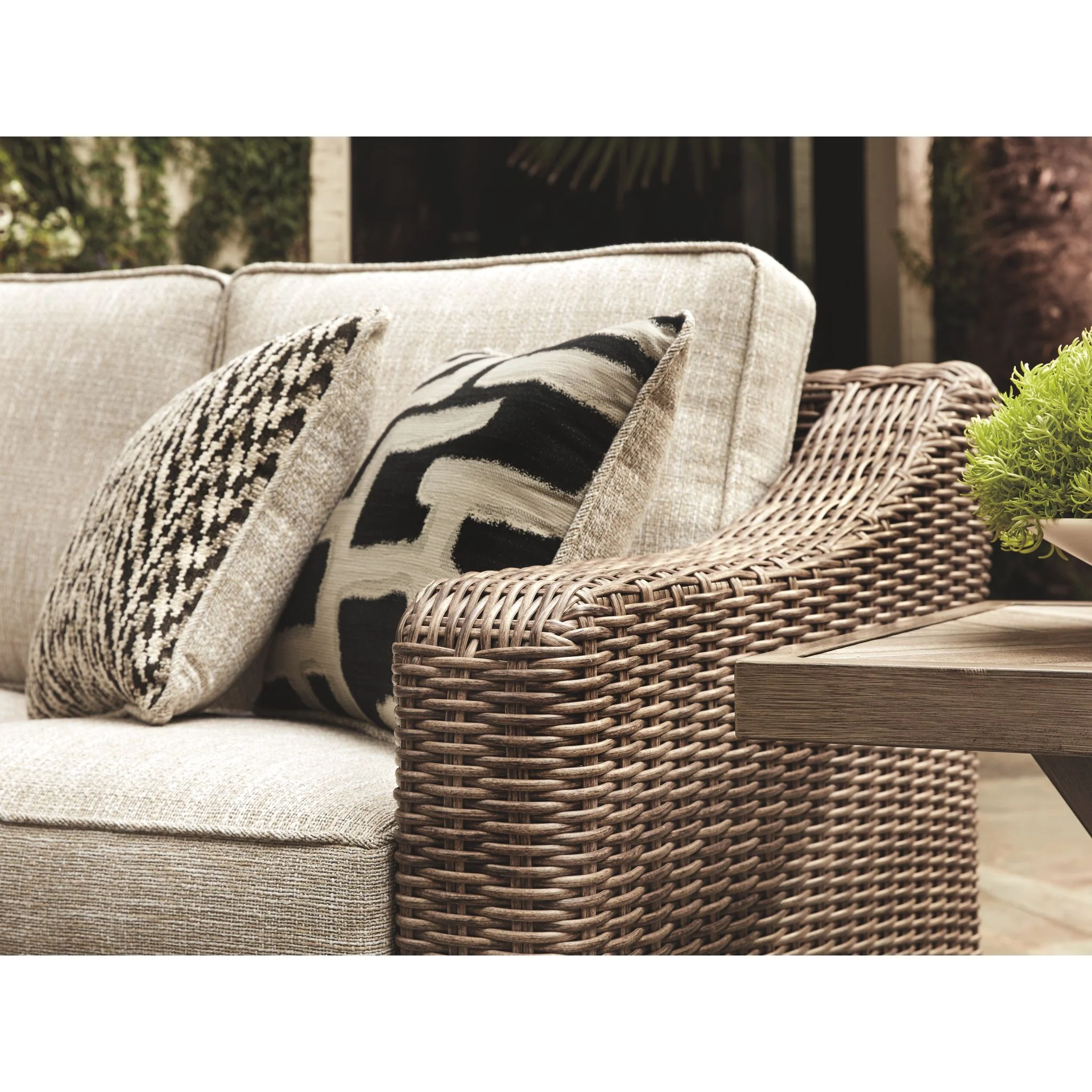 Beachcroft 5 Piece Outdoor Modular Sectional - Image 6