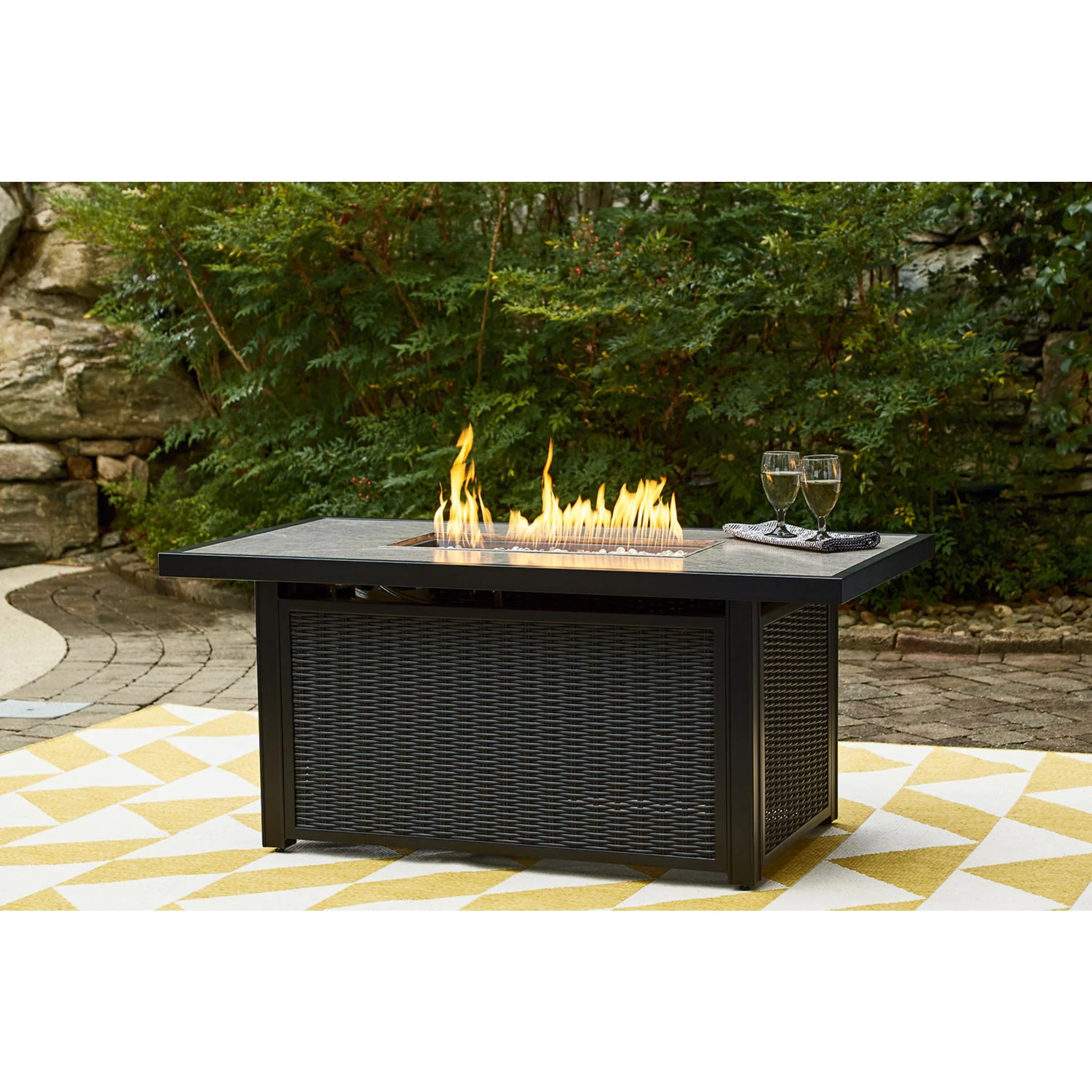 Beachcroft 5 Piece Outdoor Seating - Image 9