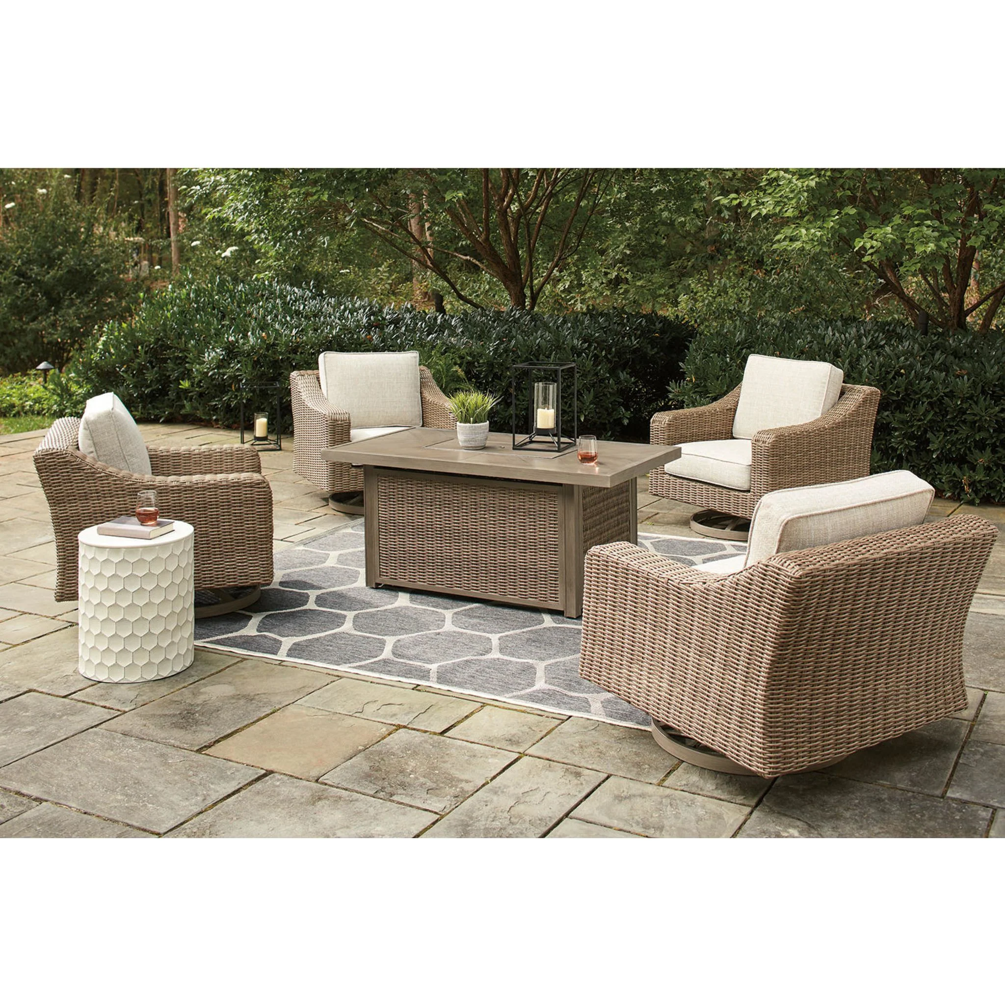 Beachcroft 5 Piece Outdoor Seating - Image 7