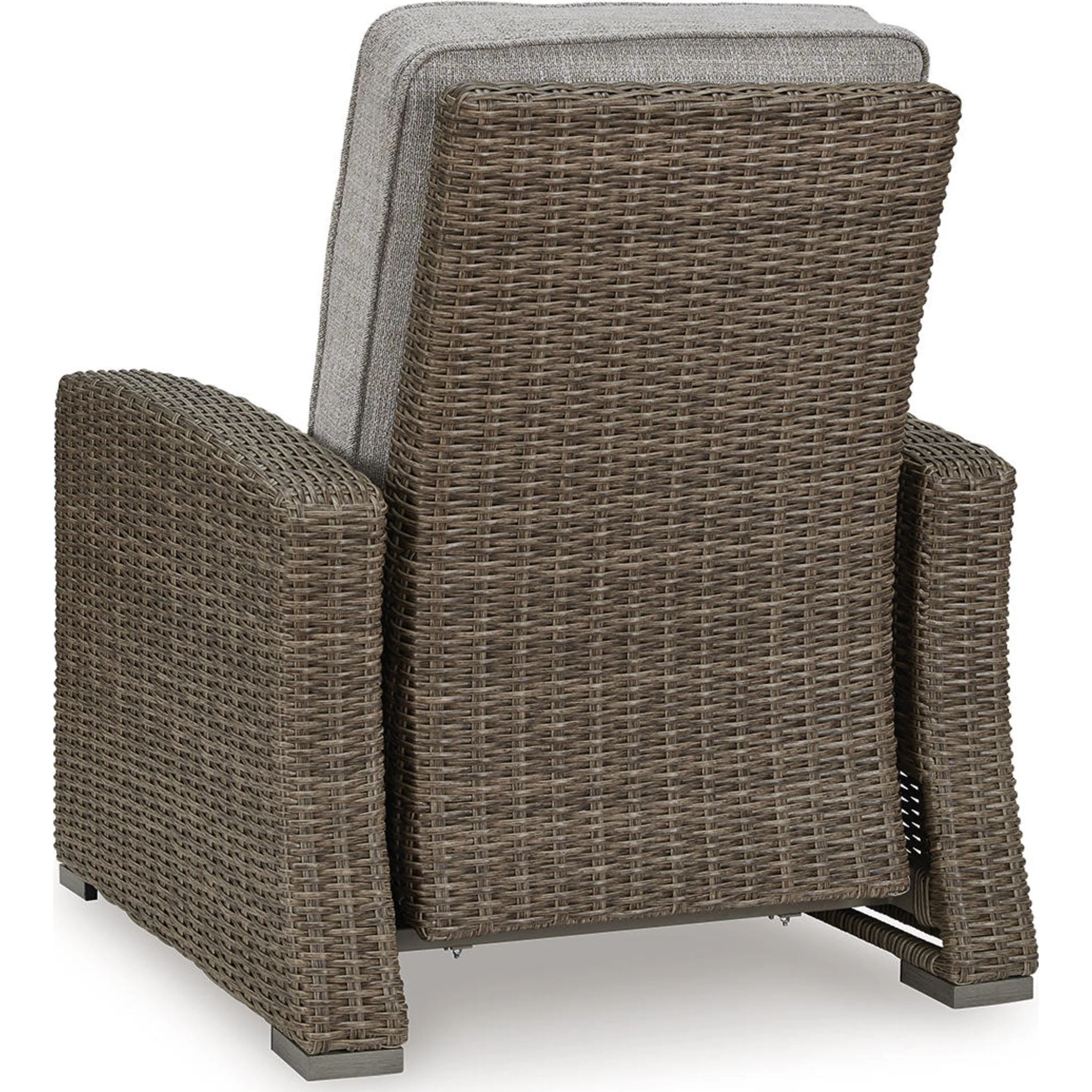 Beachcroft Outdoor Recliner - Image 4
