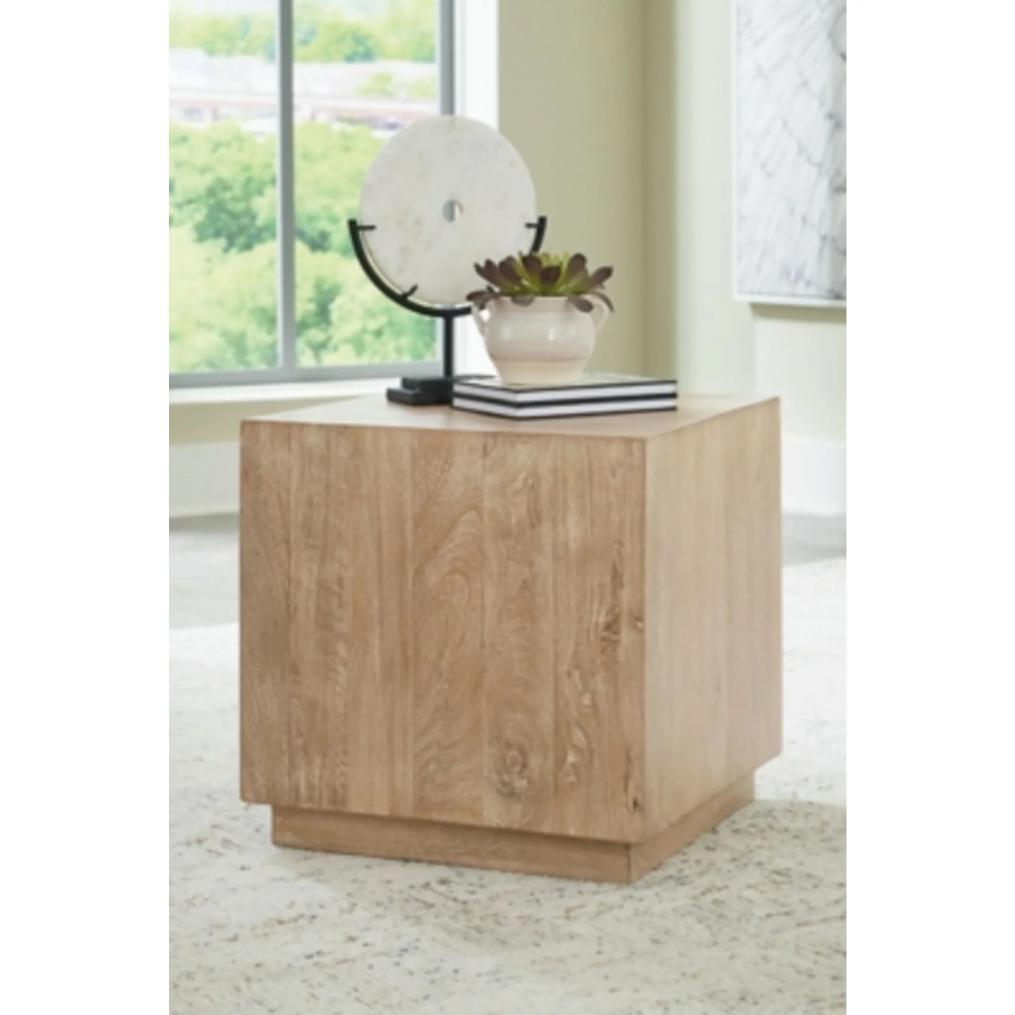 Belenburg Accent Table - Image 2