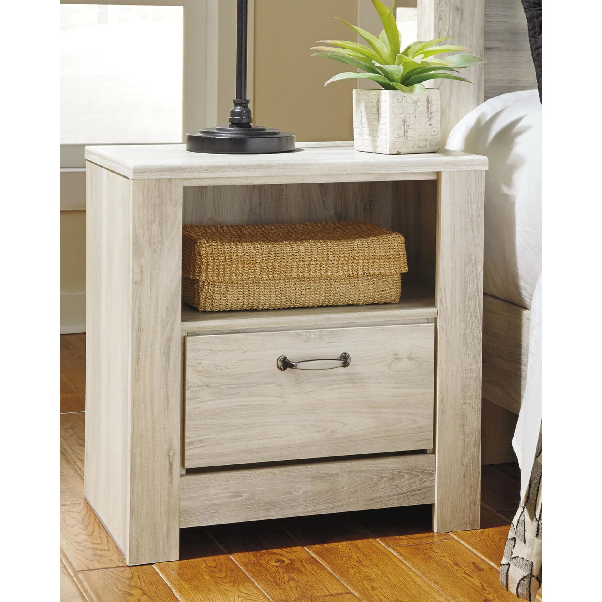 Bellaby Nightstand - Image 10