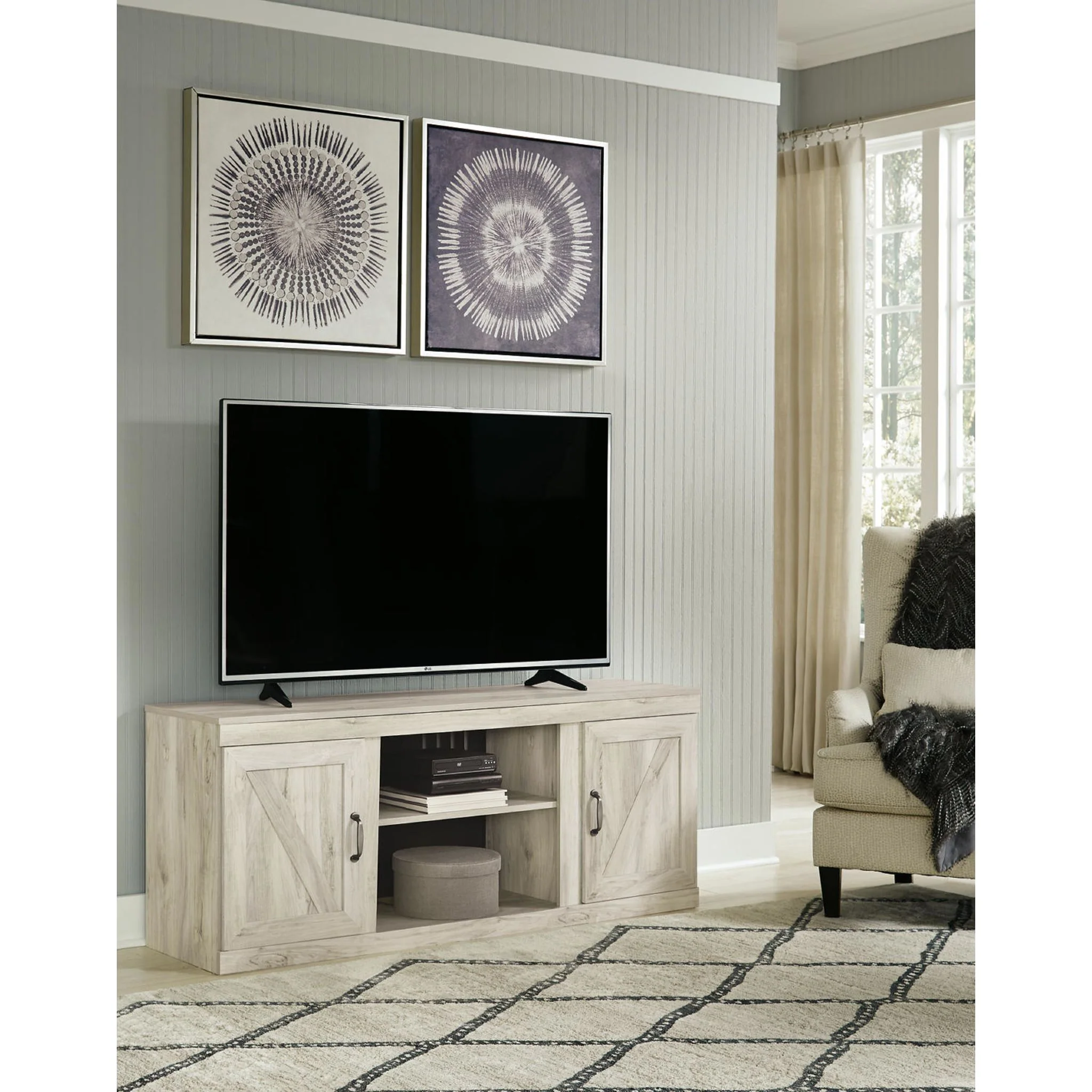 Bellaby TV Stand - Image 2