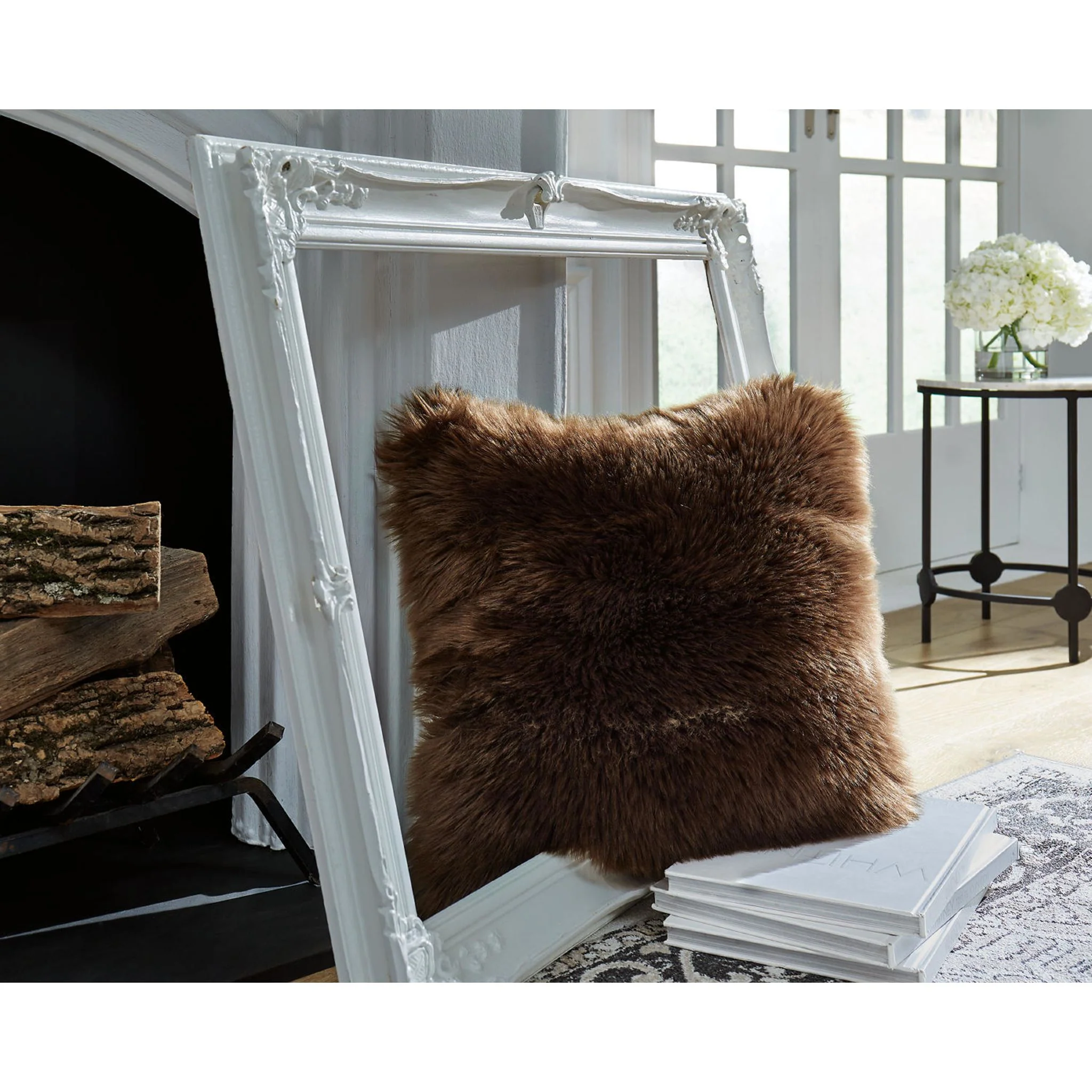 Bellethrone Accent Pillow - Image 4