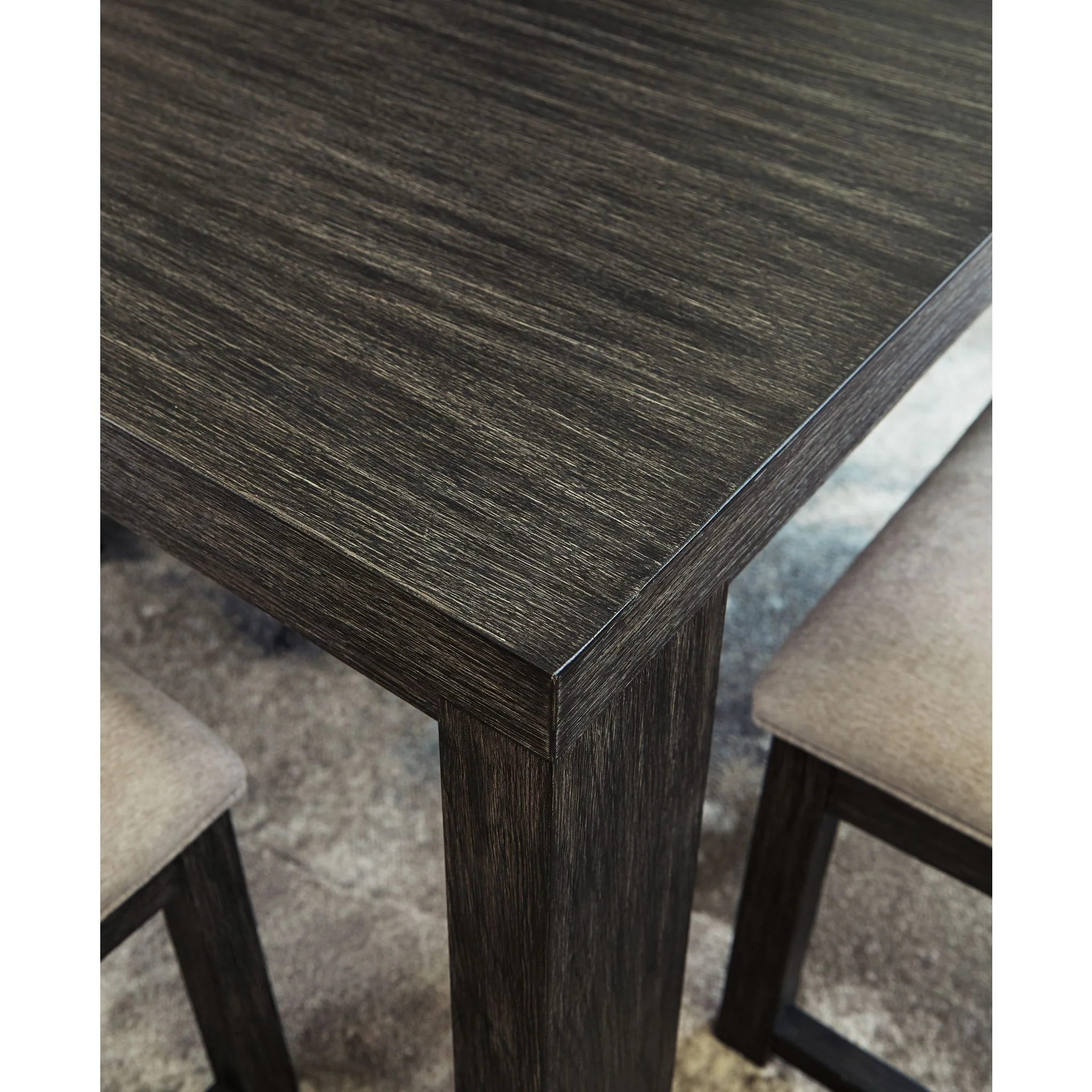 Bellvern-Exclusive Dining Set - Image 11