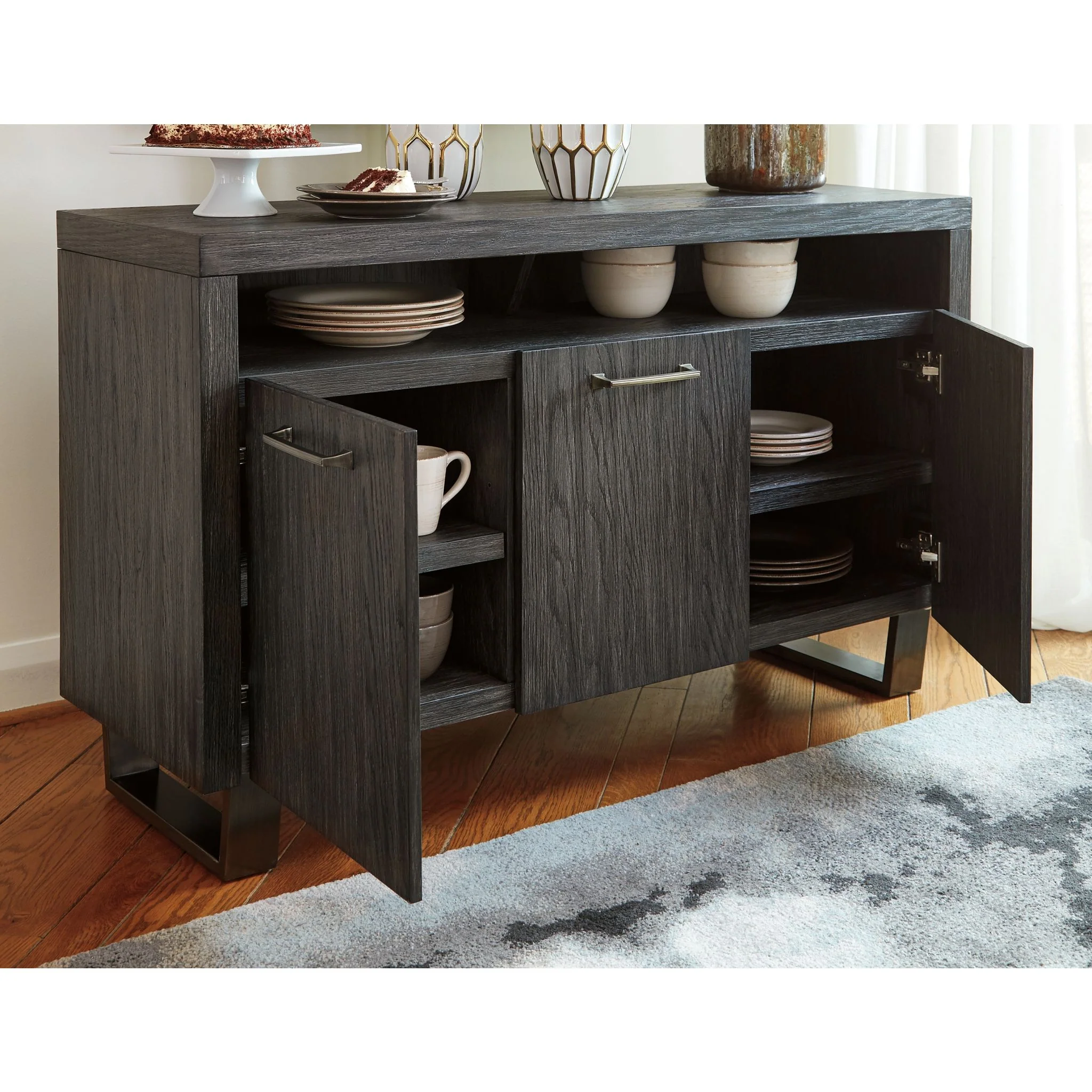 Bellvern-Exclusive Dining Server - Image 6