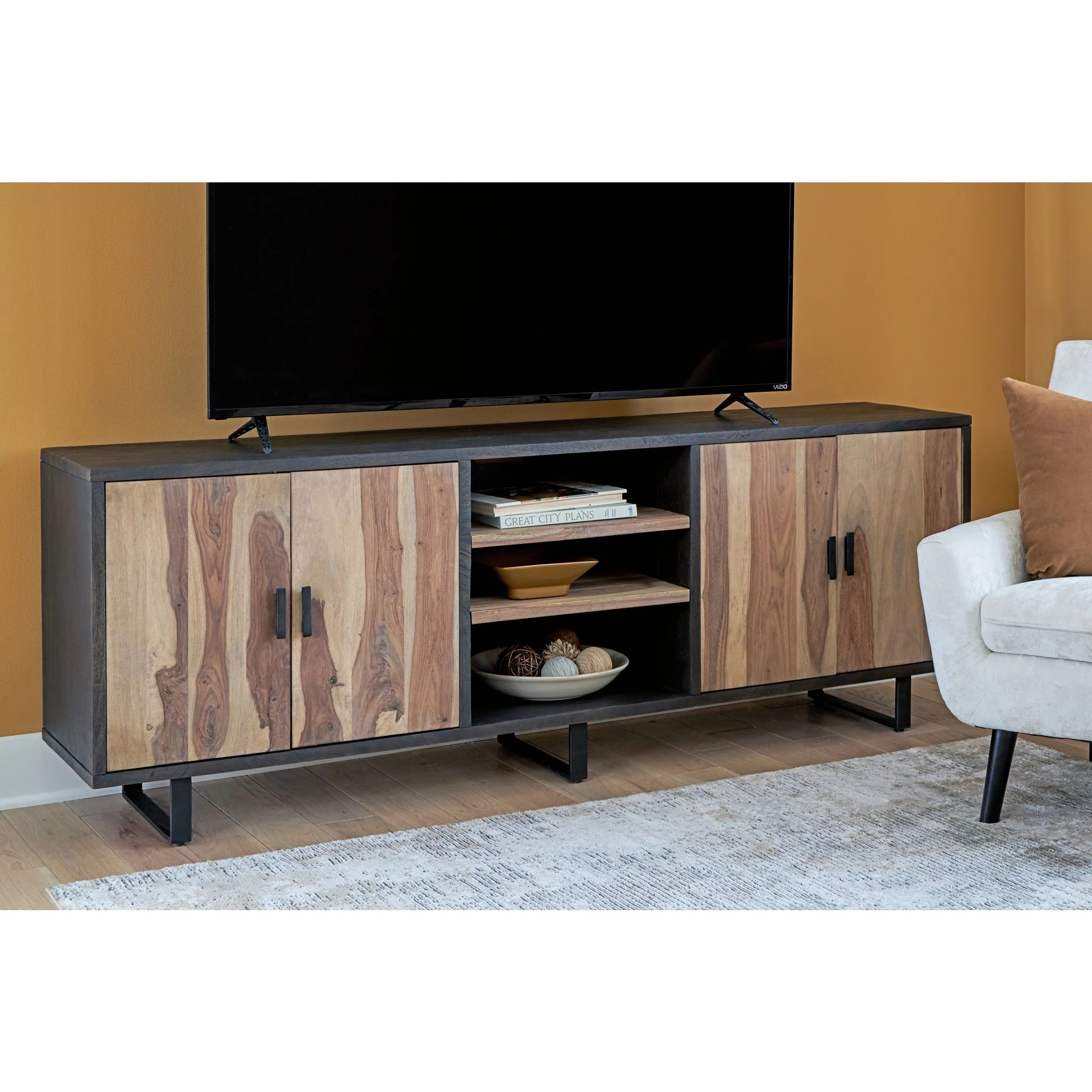 Bellwick Accent Cabinet - Image 8