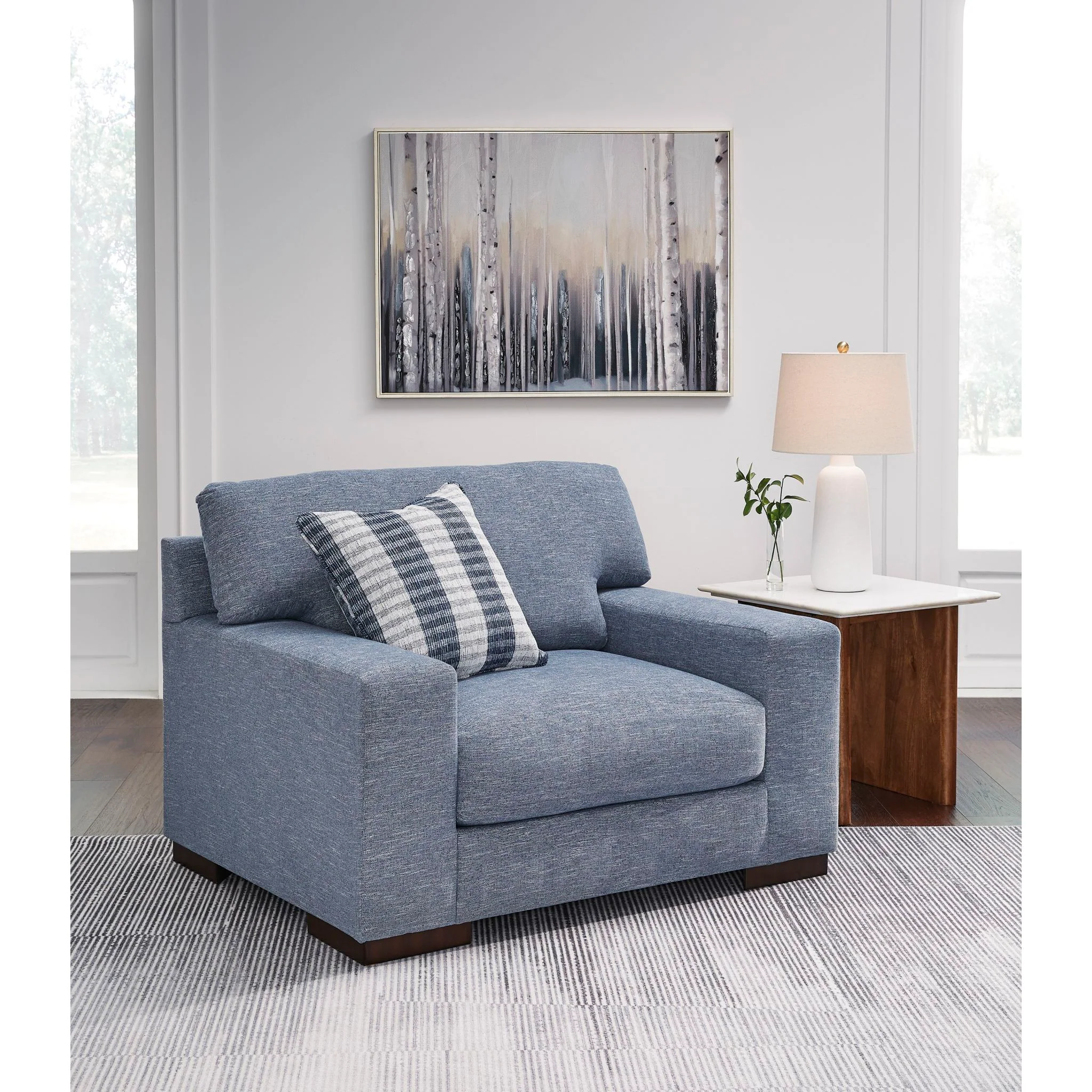 Belvoir-Exclusive Chair & a Half - Image 2