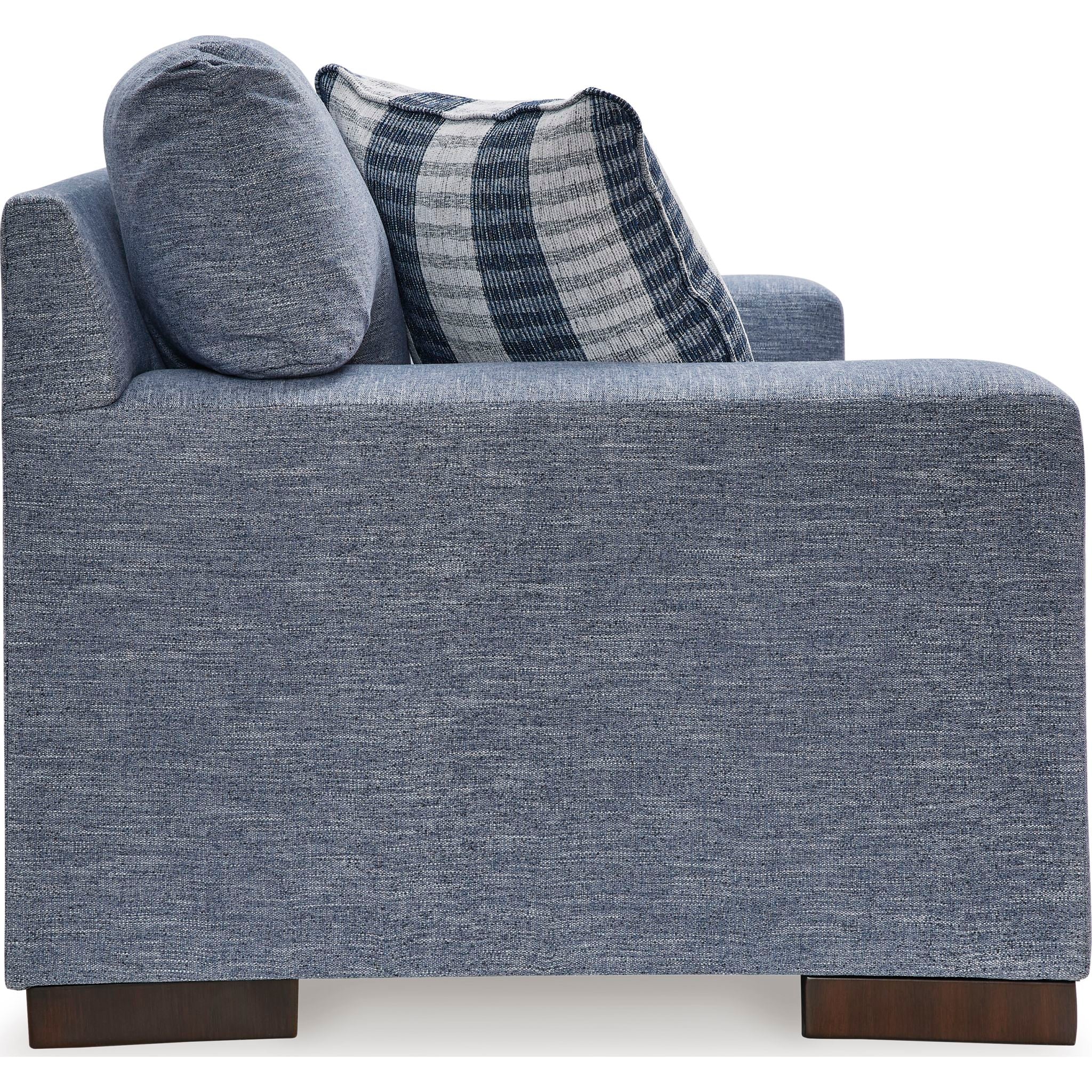 Belvoir-Exclusive Loveseat - Image 4