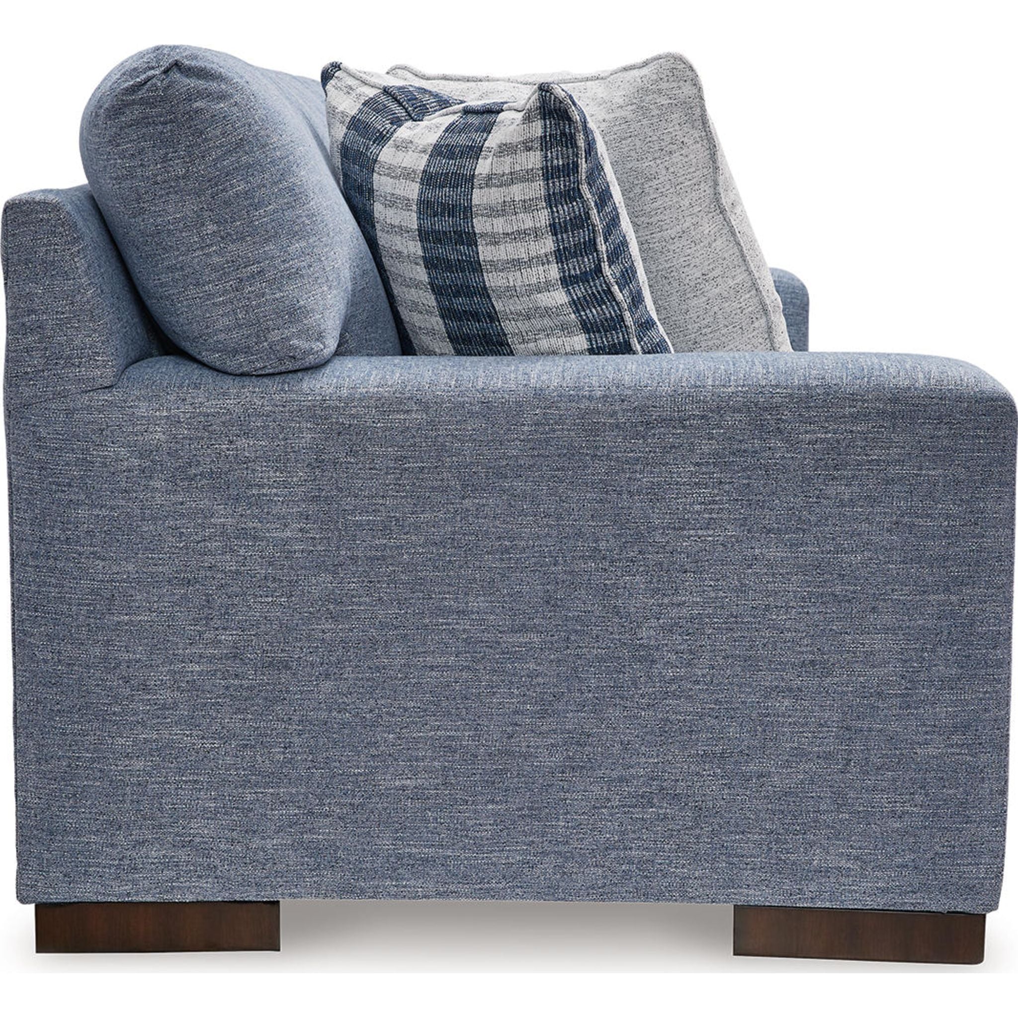 Belvoir-Exclusive Sofa - Image 23