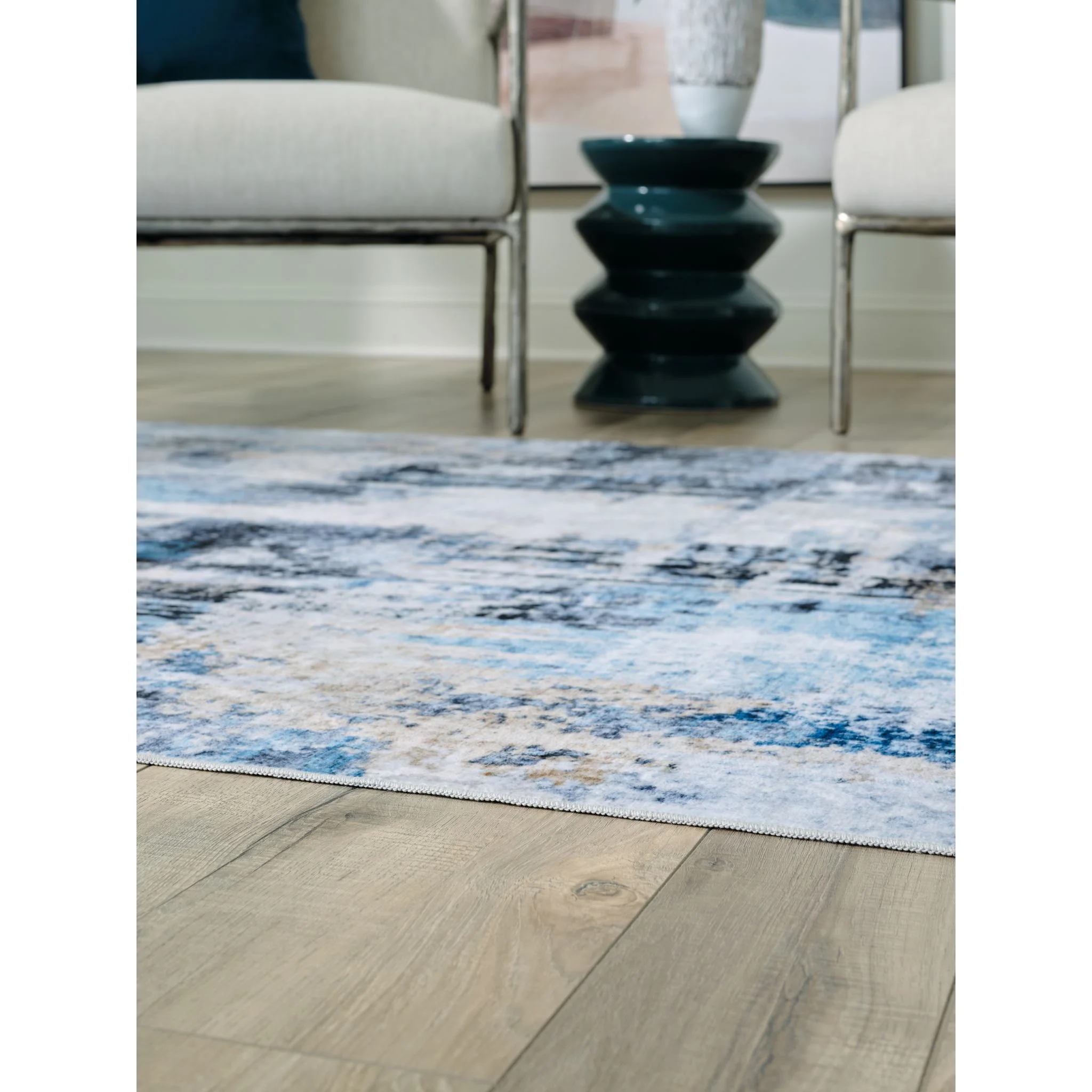 Bethelann Area Rug - Image 3