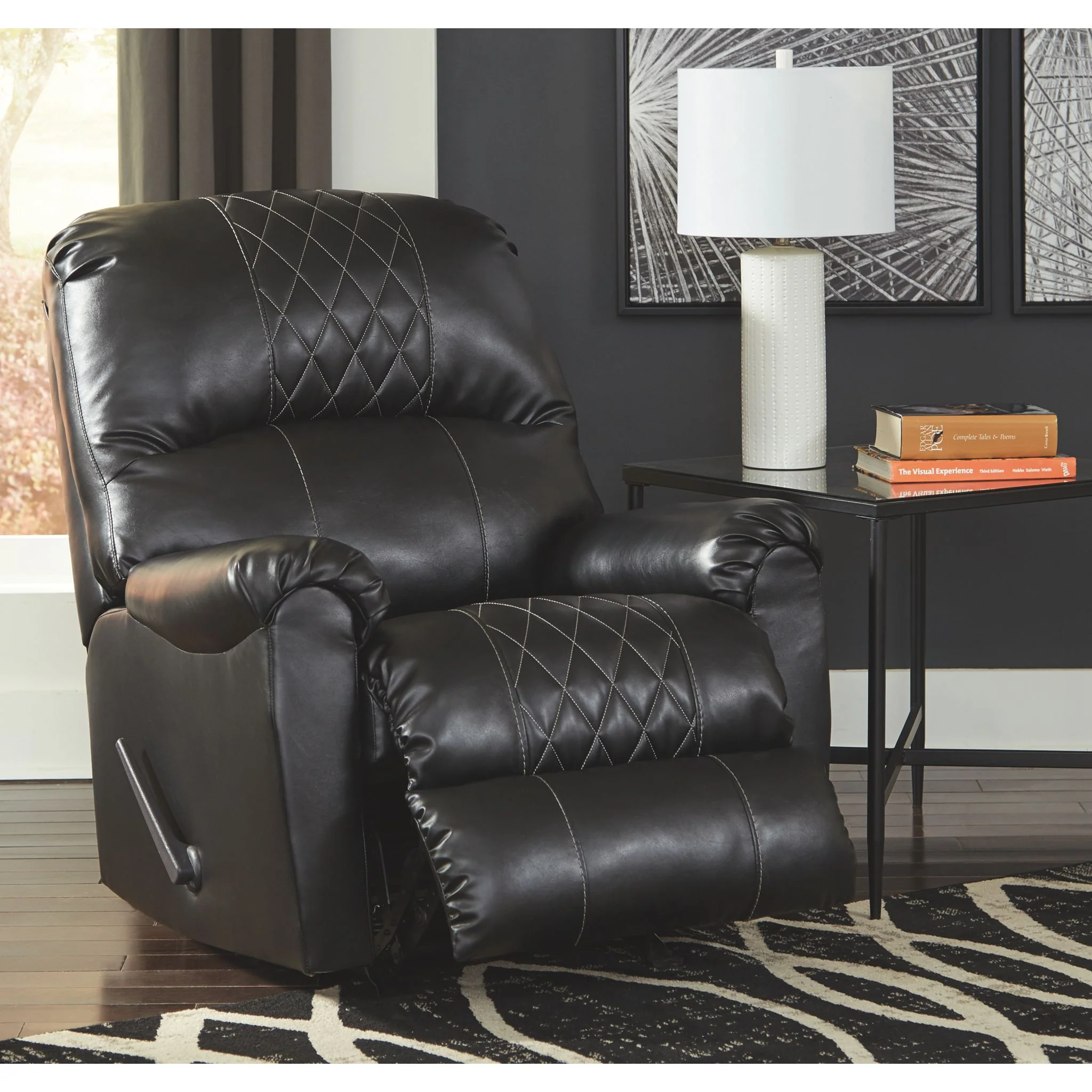 Betrillo Rocker Recliner - Image 3