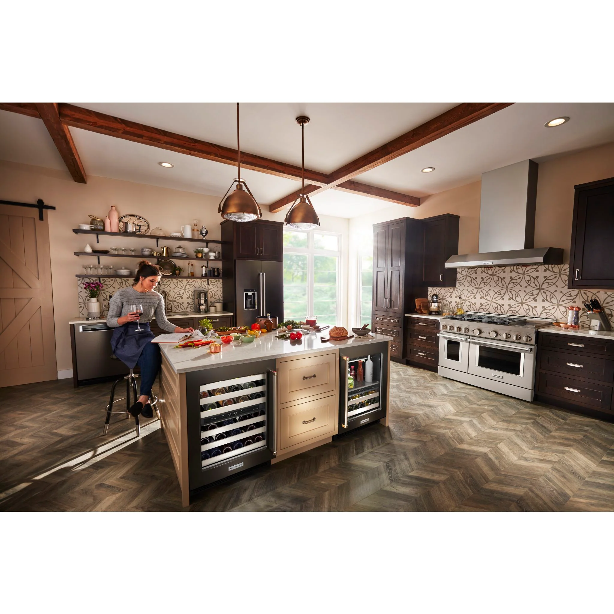 KitchenAid 24" Beverage Center with Glass Door and Metal-Front Racks - Black Stainless (KUBR314KBS) - Image 11
