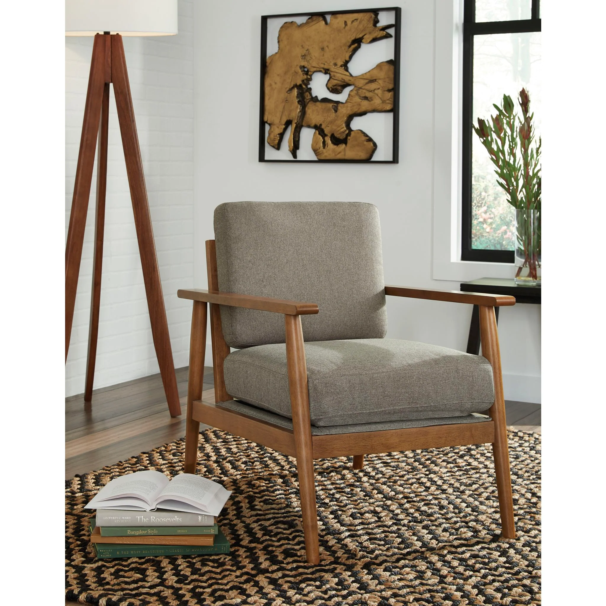 Bevyn Accent Chair - Image 2