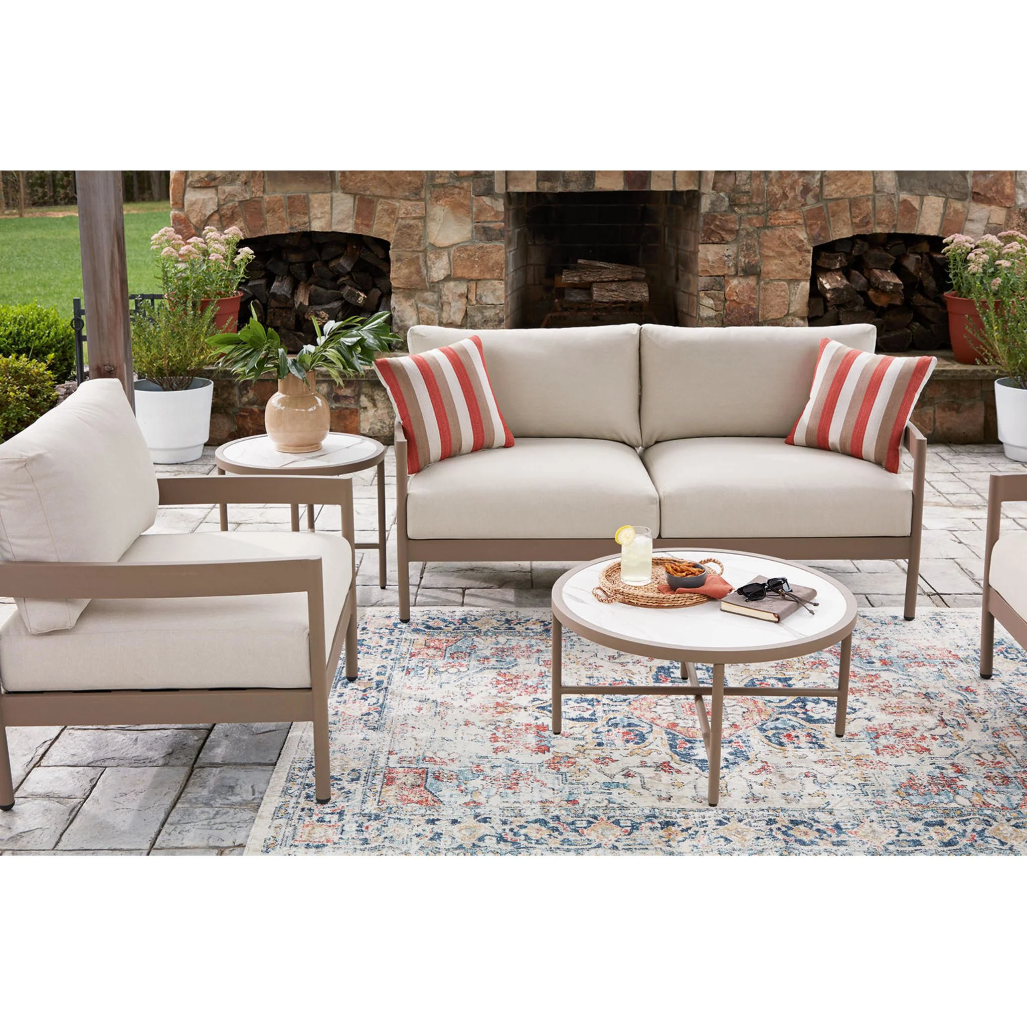 Big Creek Cove 5 Piece Outdoor Seating - Image 5