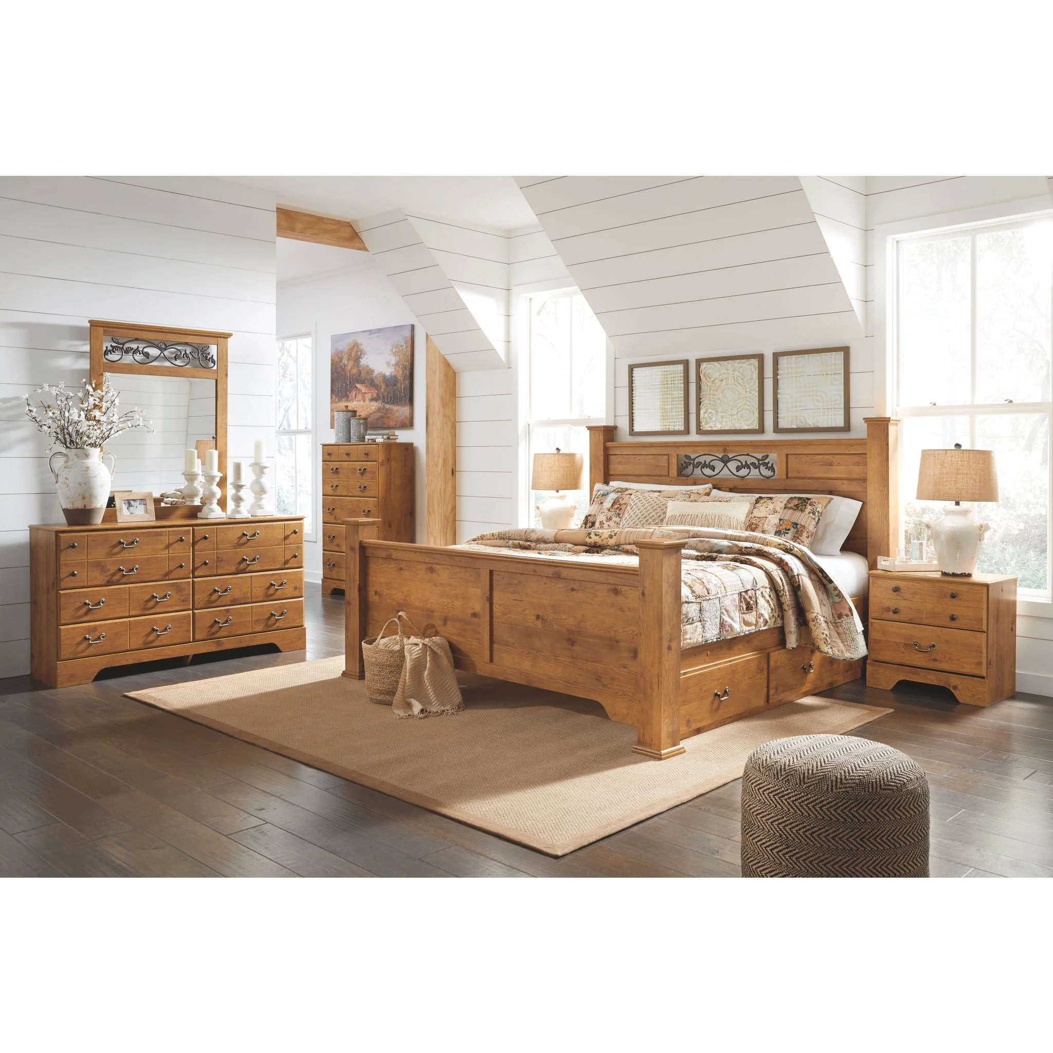 Bittersweet 4 Piece King Poster Bed - Image 5