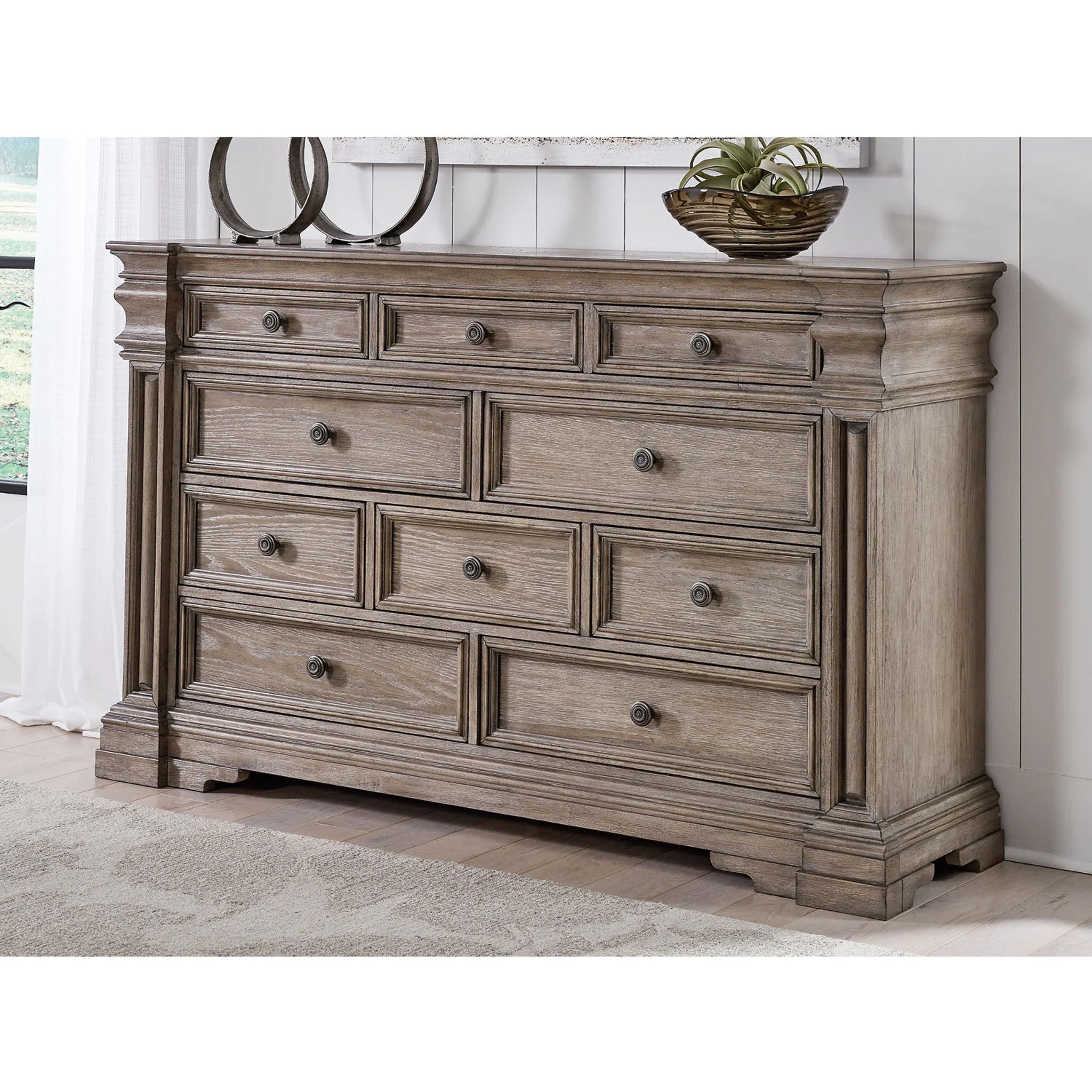 Blairhurst Dresser - Image 2