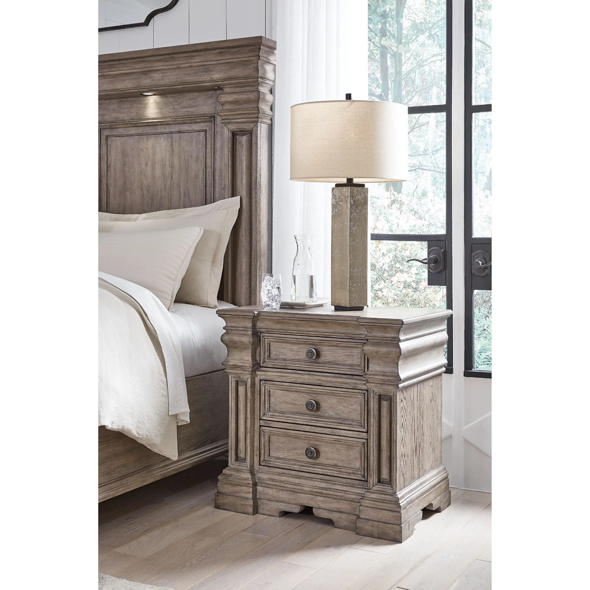 Blairhurst Nightstand - Image 2