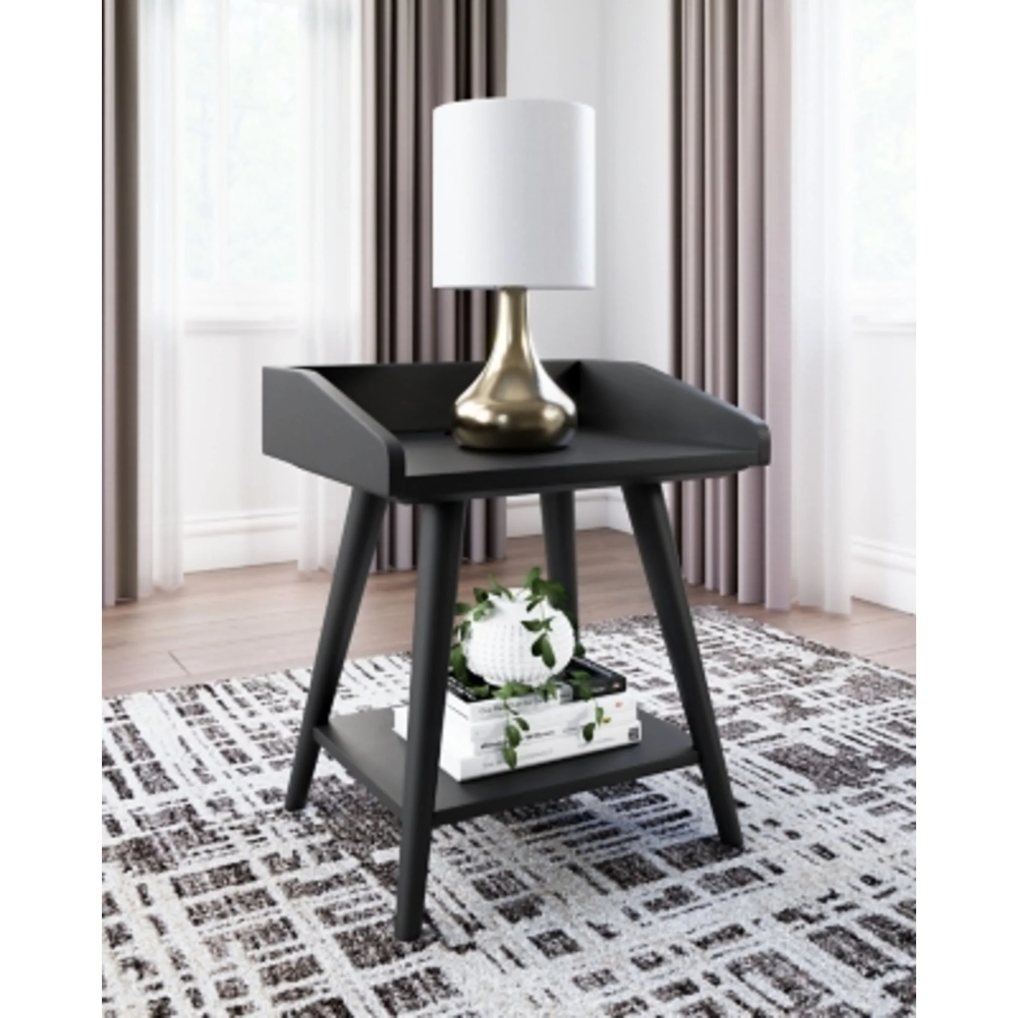 Blariden Accent Table - Image 2