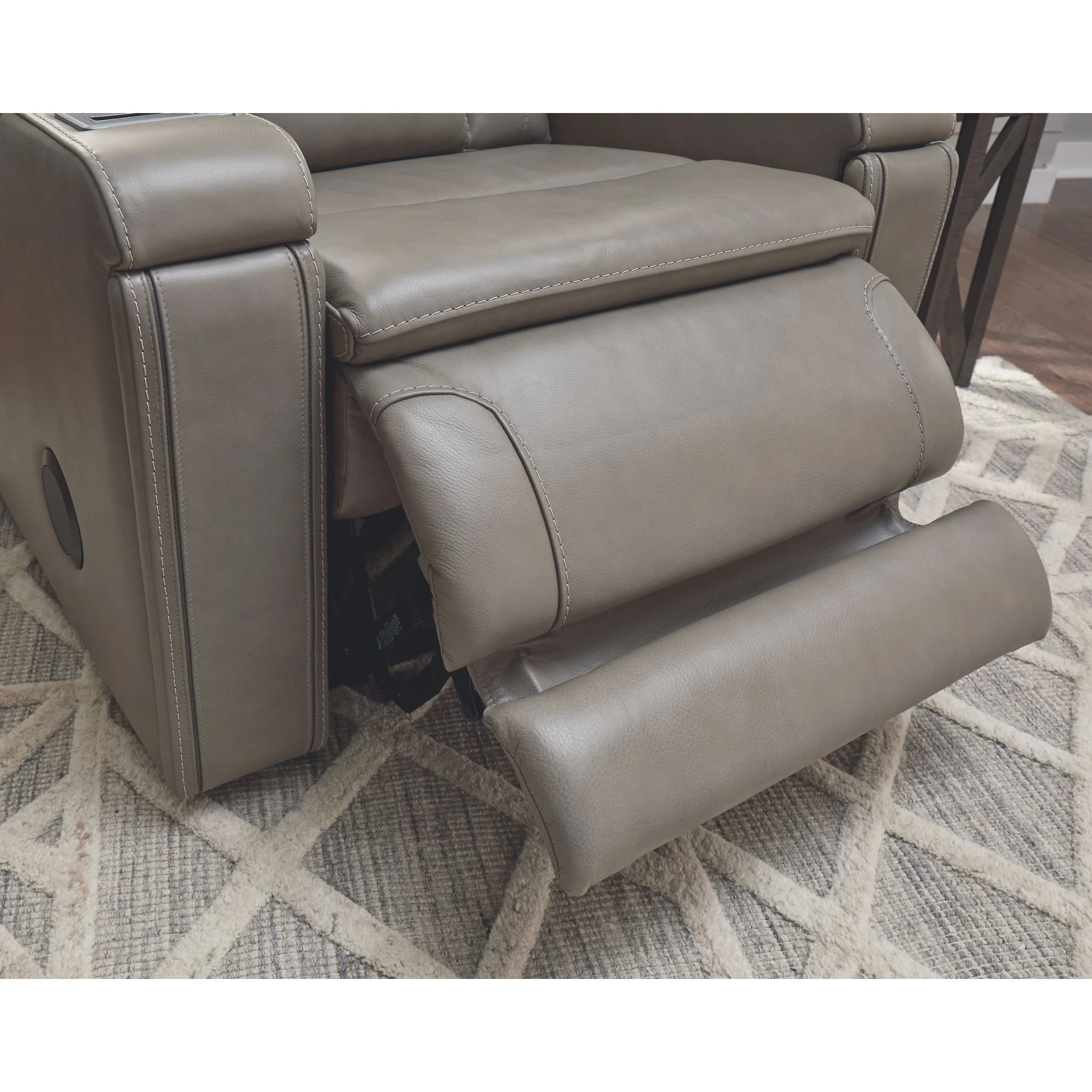 Boerna Power Recliner with Adjustable Headrest - Image 13