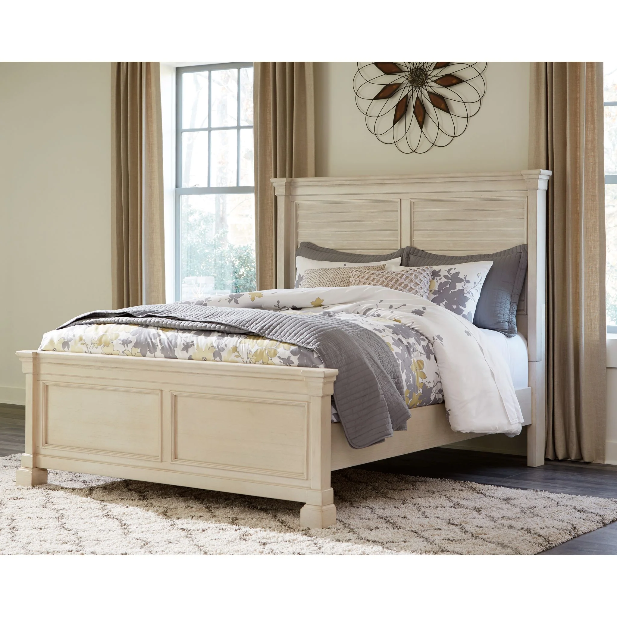 Bolanburg Panel Bed - Image 7