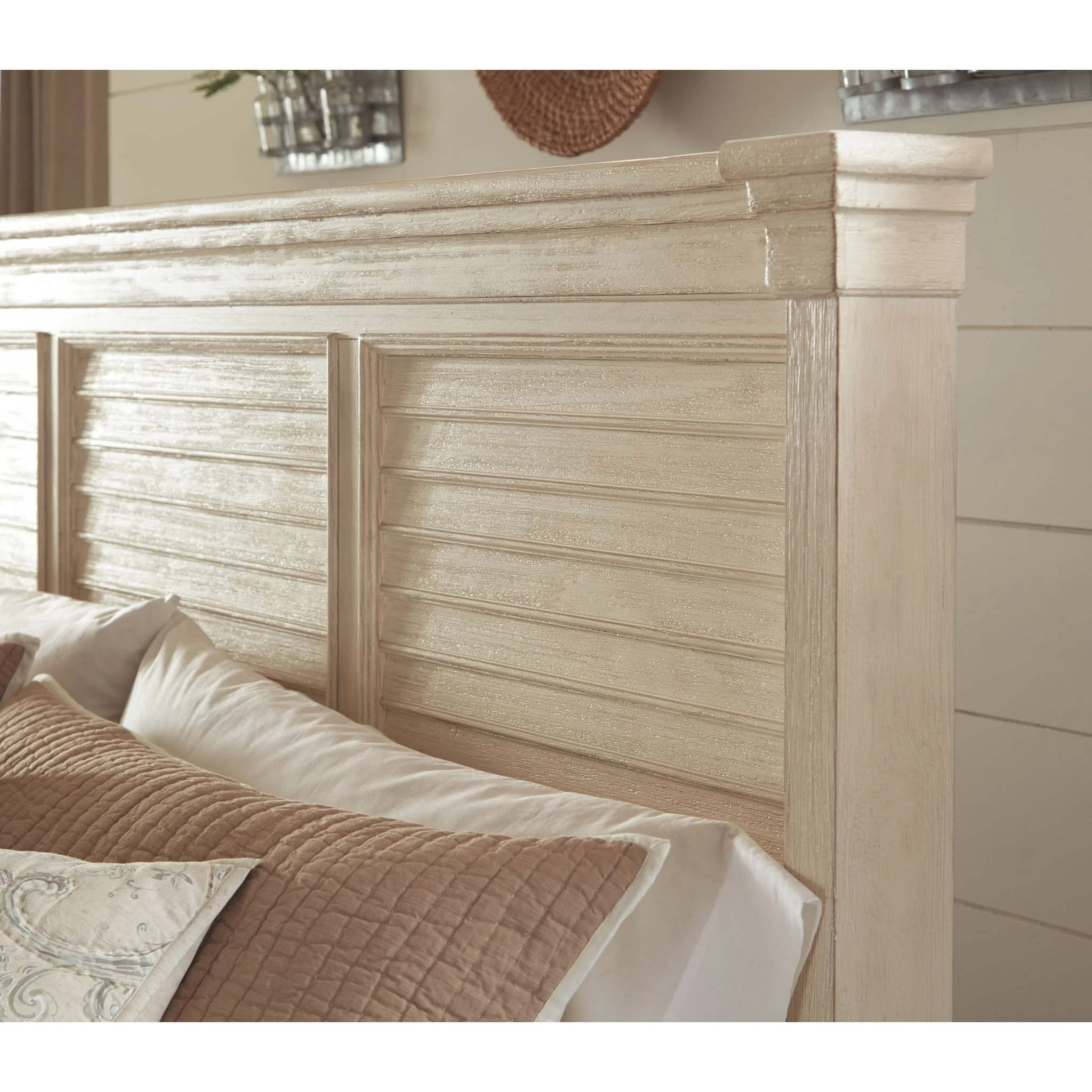 Bolanburg Louvered Panel Bed - Image 14