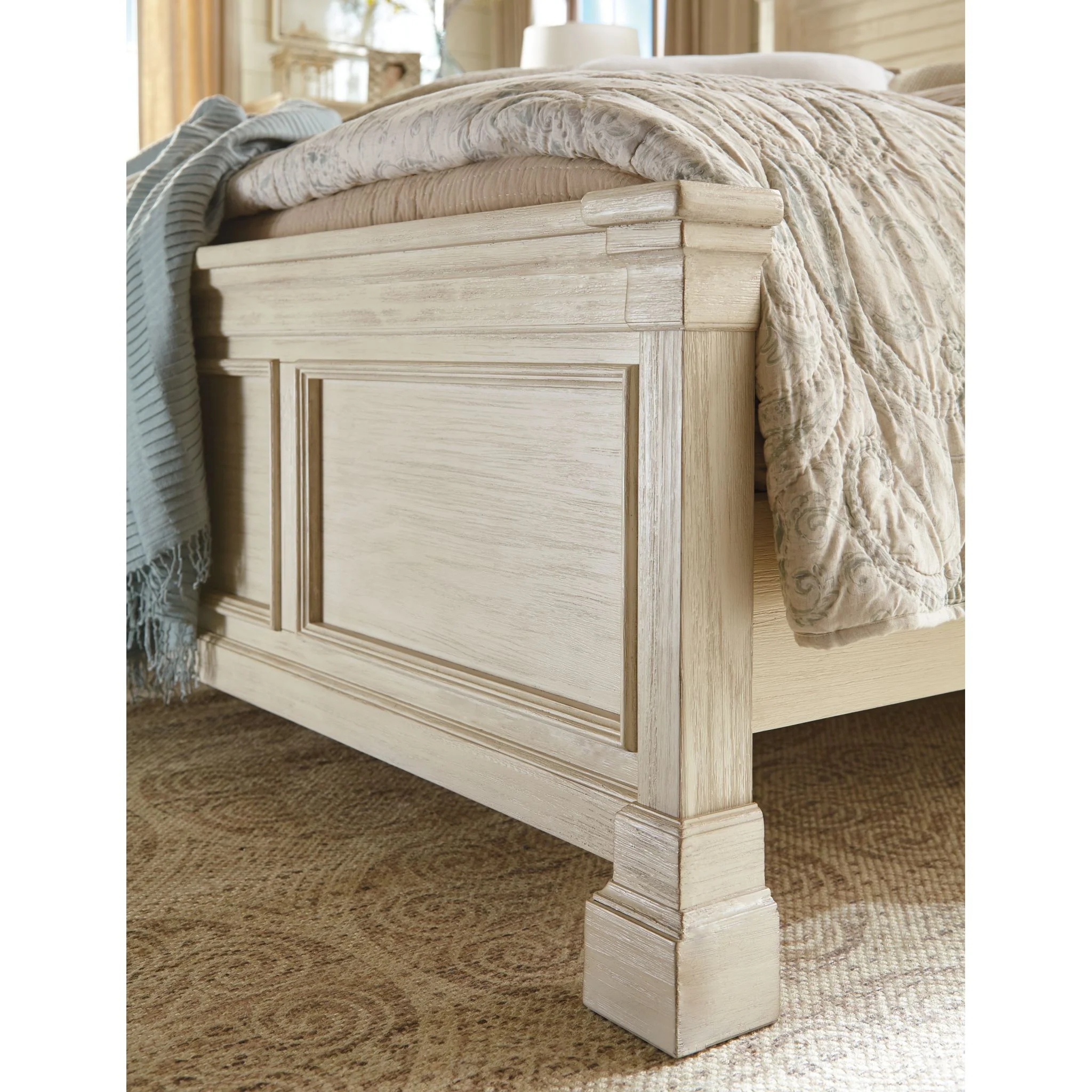 Bolanburg Louvered Panel Bed - Image 9