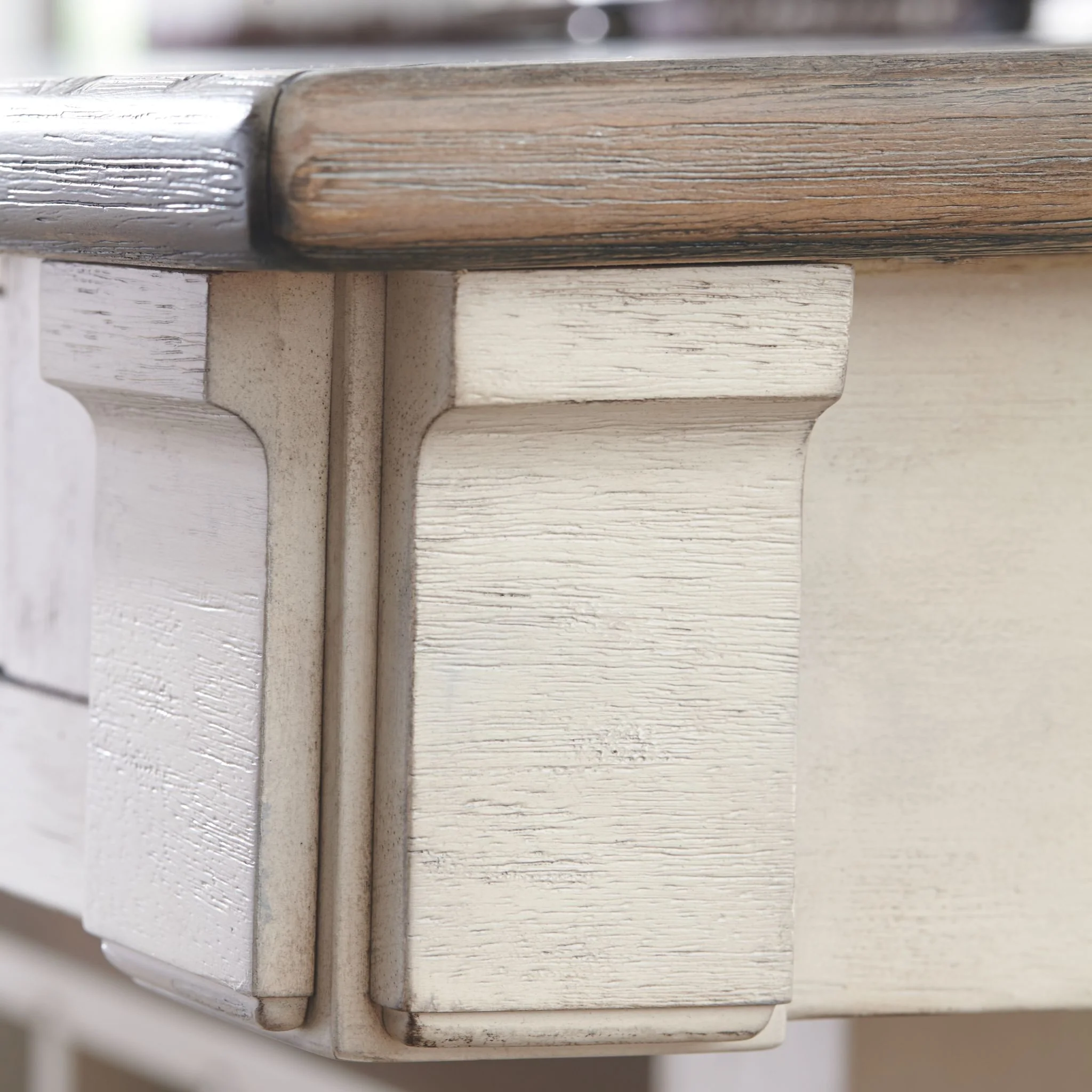 Bolanburg Counter Height Table - Image 5
